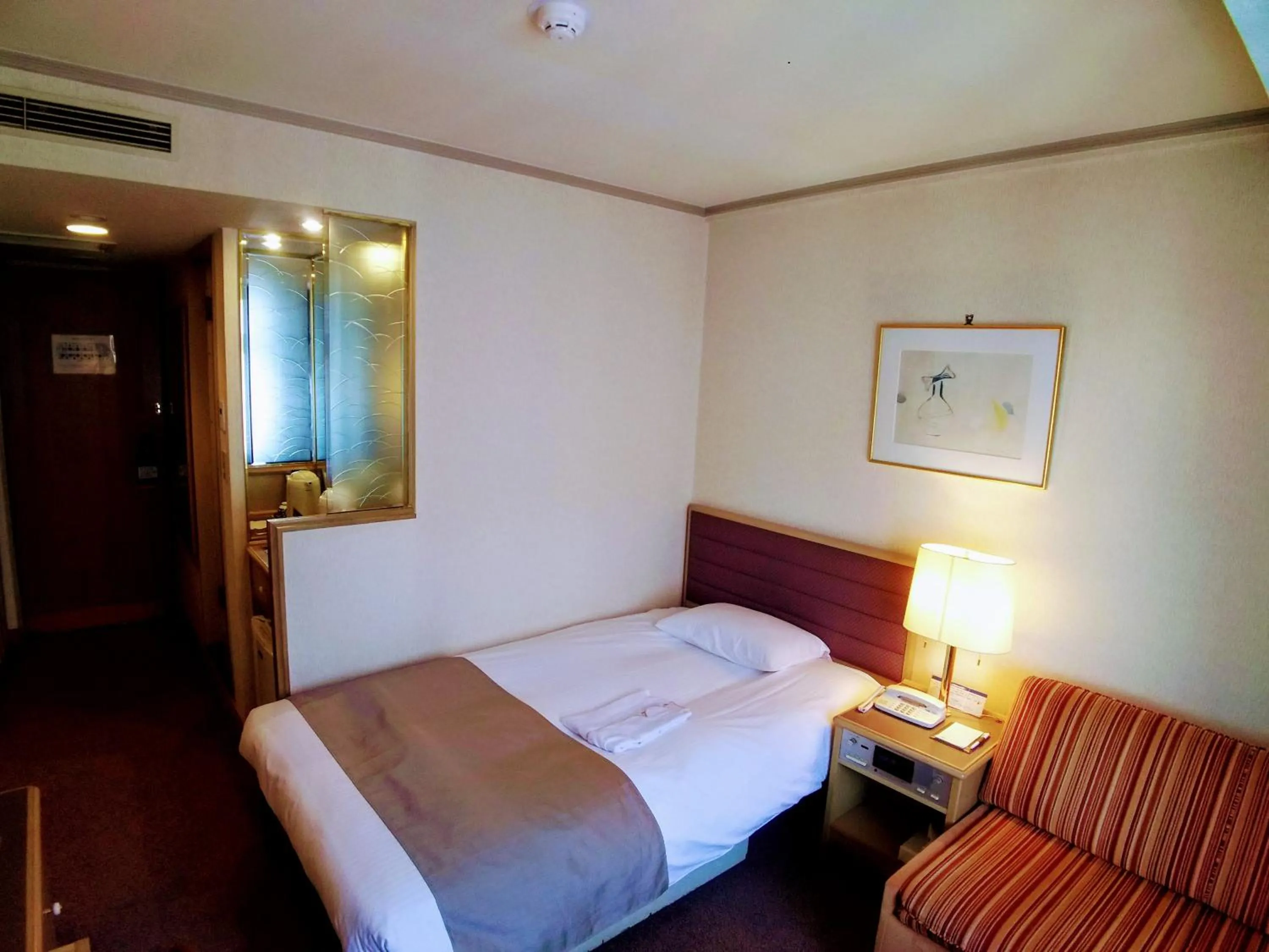 Single Room - Non-Smoking in Tokyo Grand Hotel