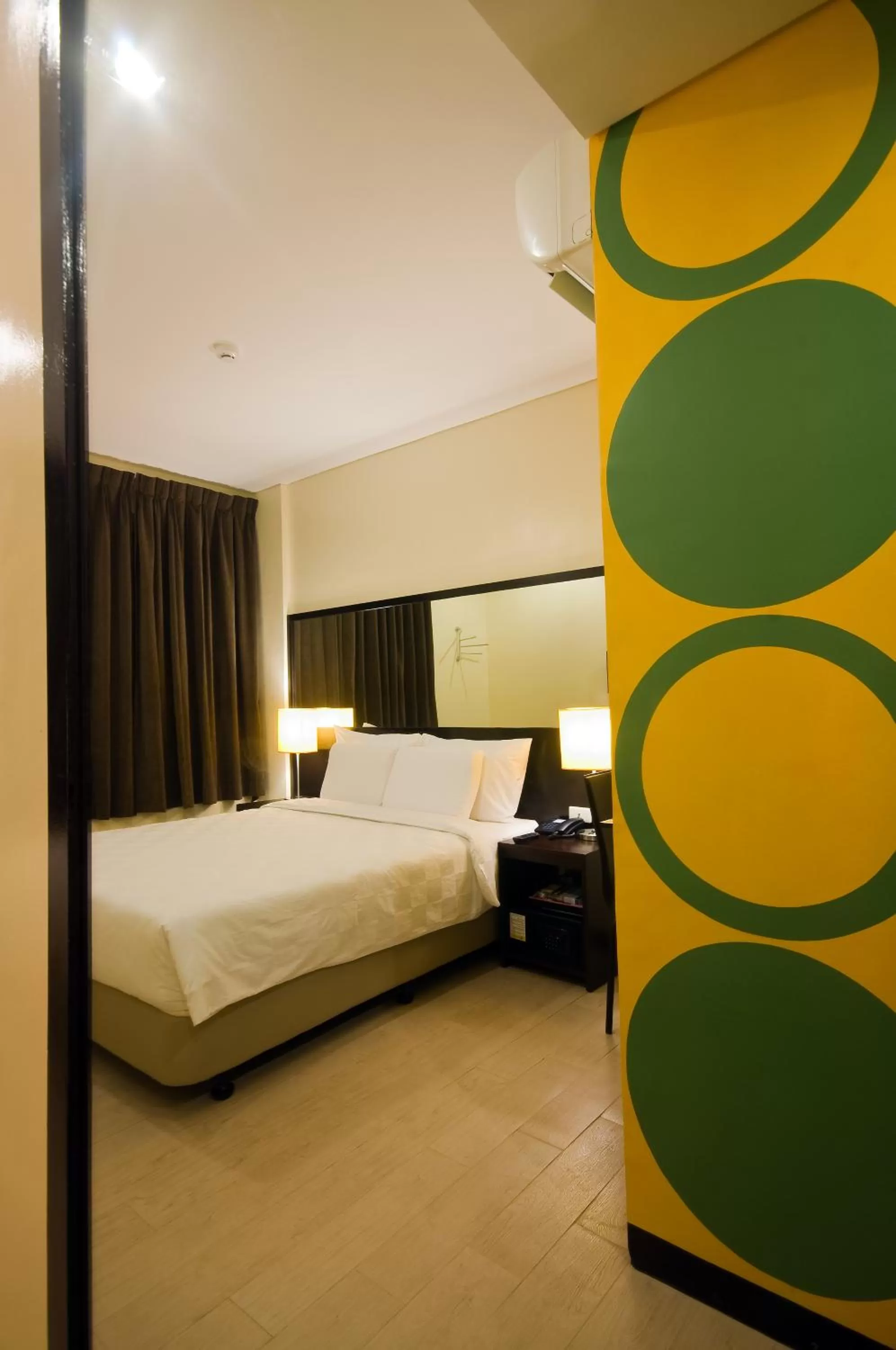 Queen Room in Go Hotels Dumaguete