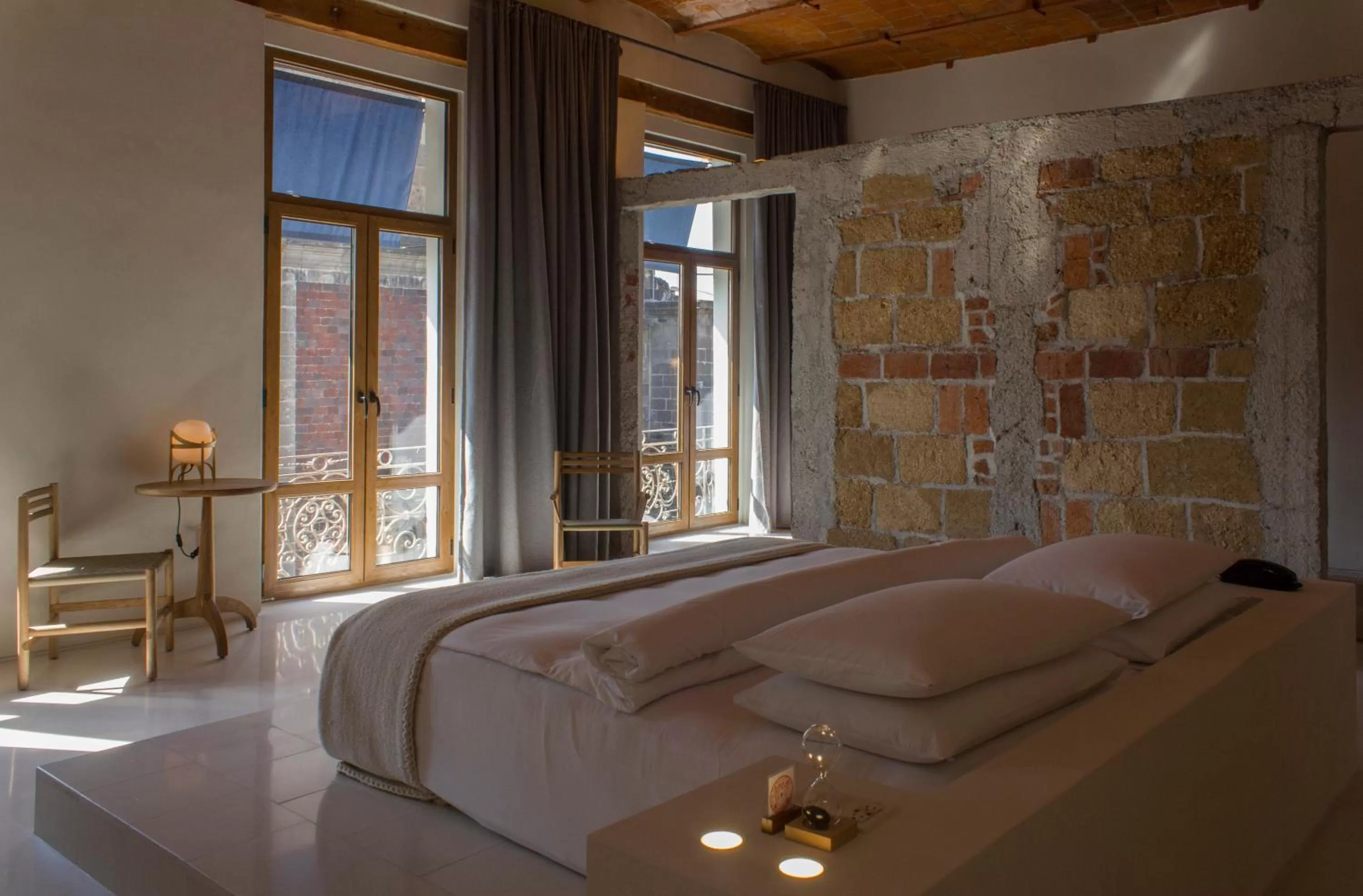 Suite with City View in Círculo Mexicano, a Member of Design Hotels