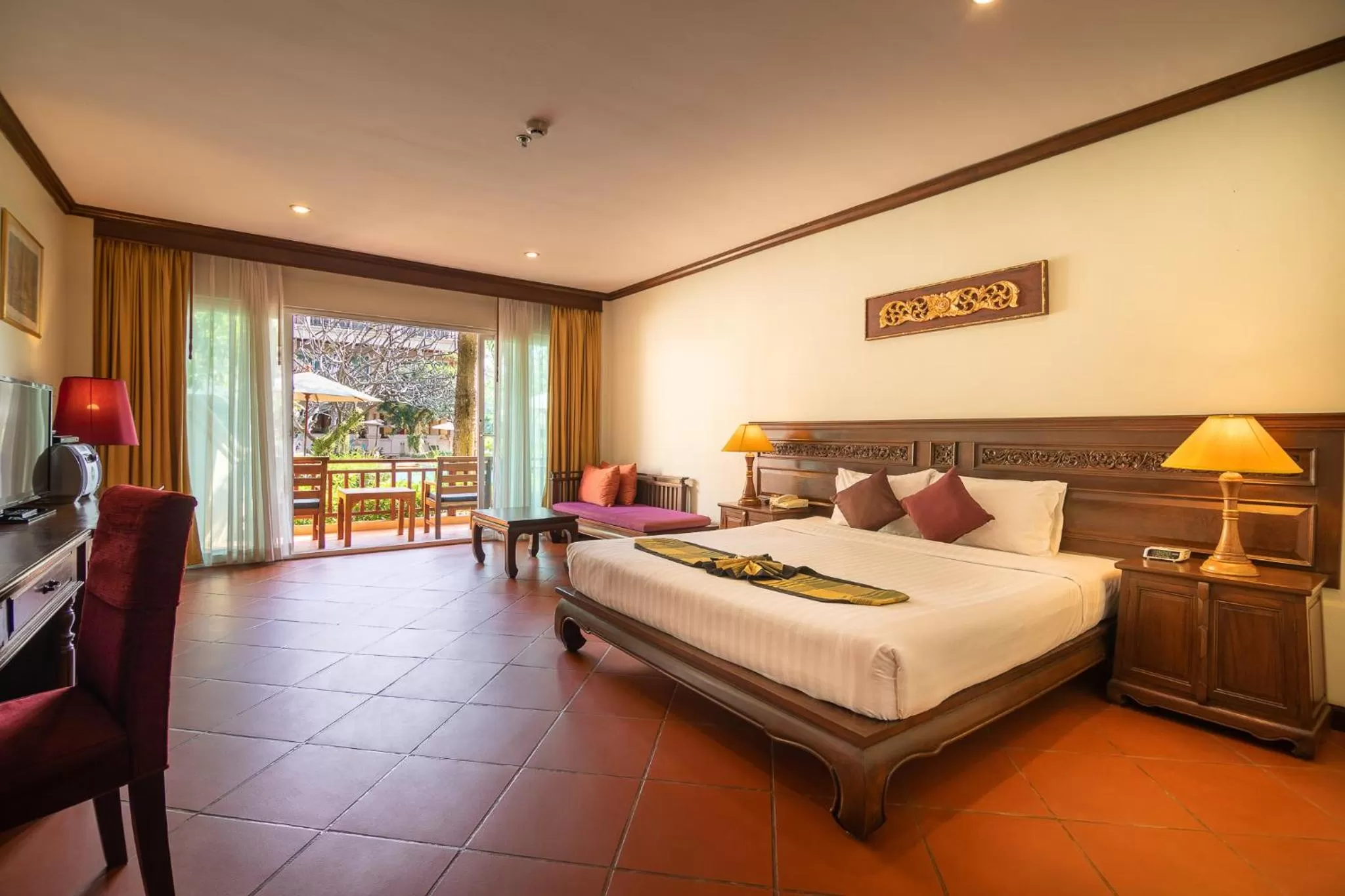 Deluxe Double or Twin Room with Pool Access in Avalon Beach Resort