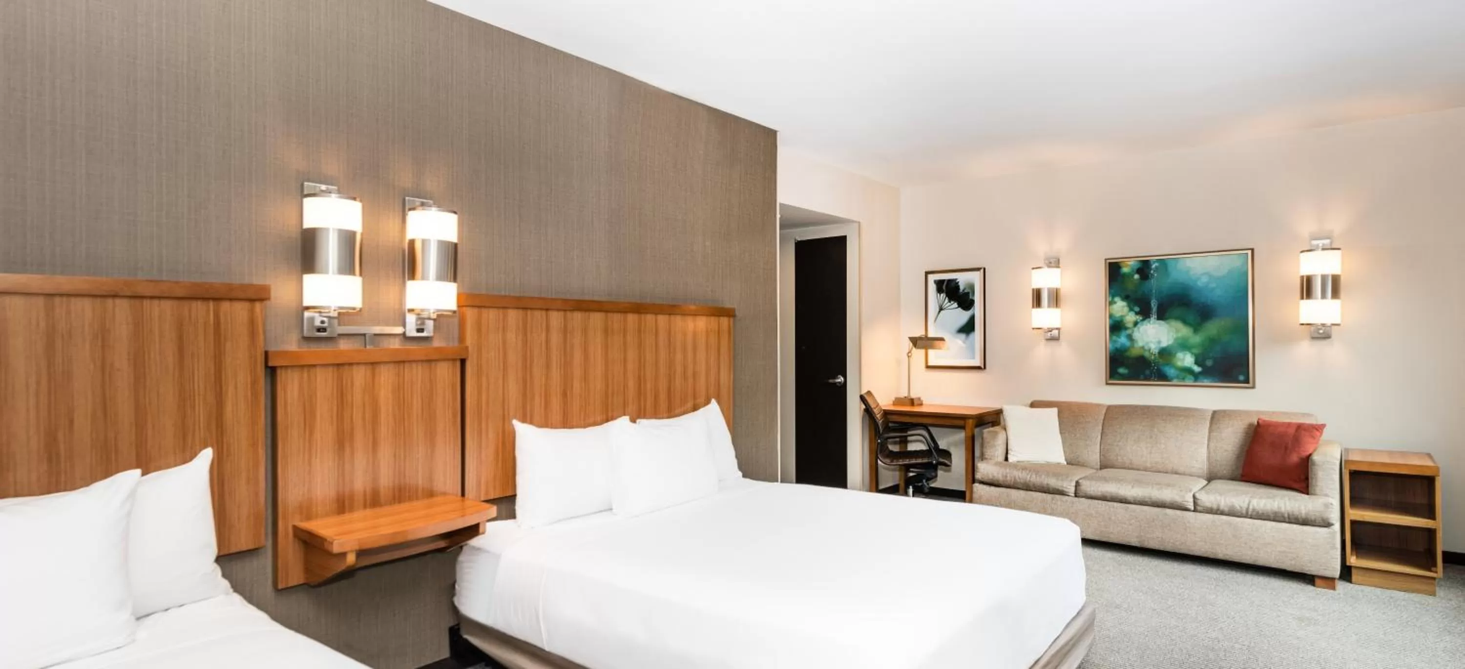 Queen Room with Two Queen Beds and Roll-In Shower - Disability Access in Hyatt Place New York/Midtown-South