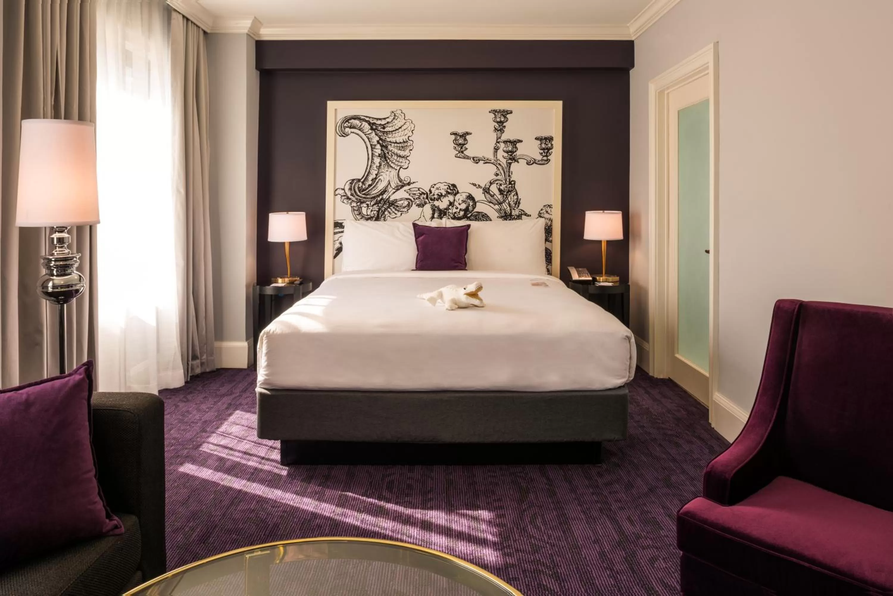 Junior King Suite ADA in Hotel Vinache