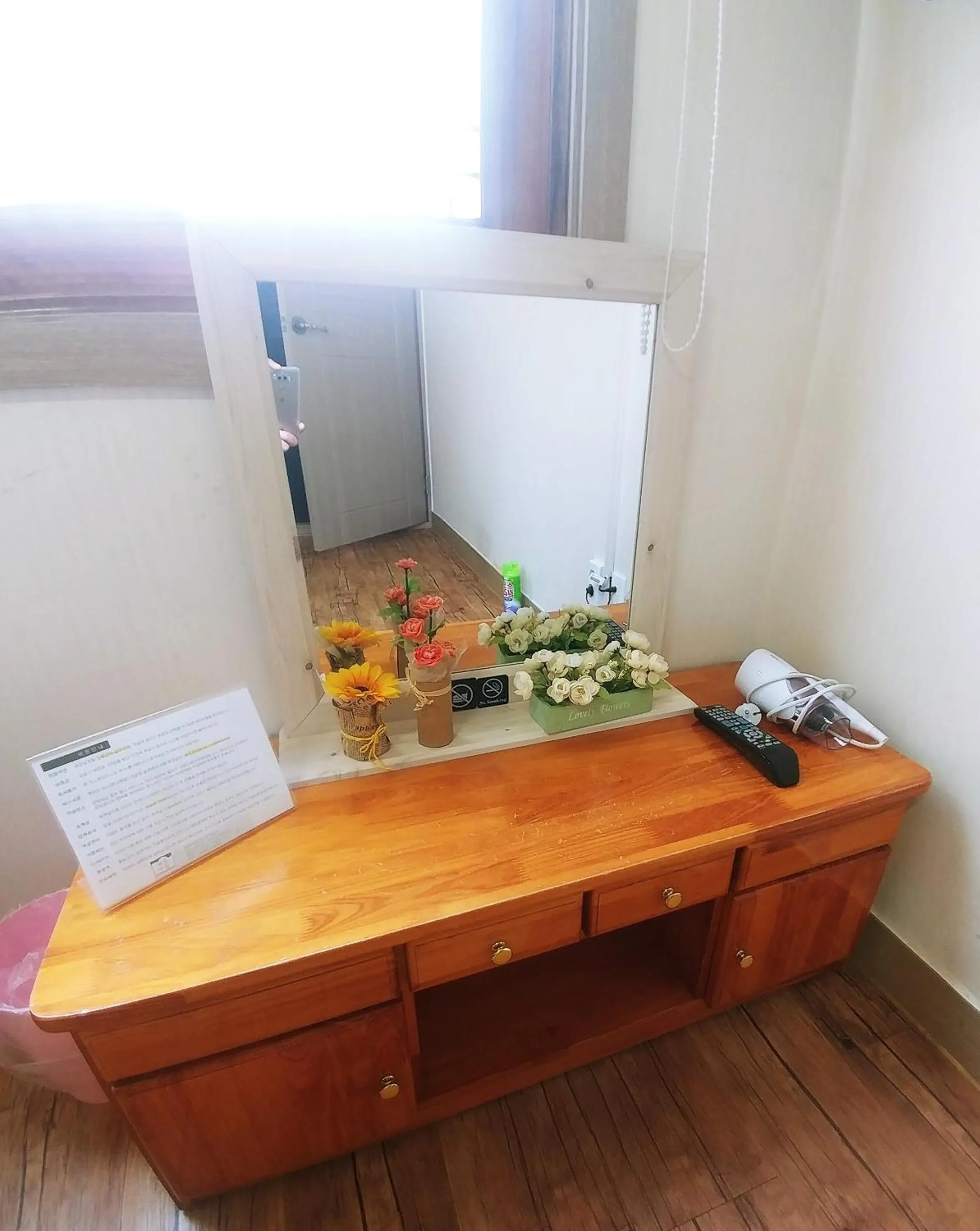 Single Room with Bathroom - single occupancy in Jeju Masil Guesthouse