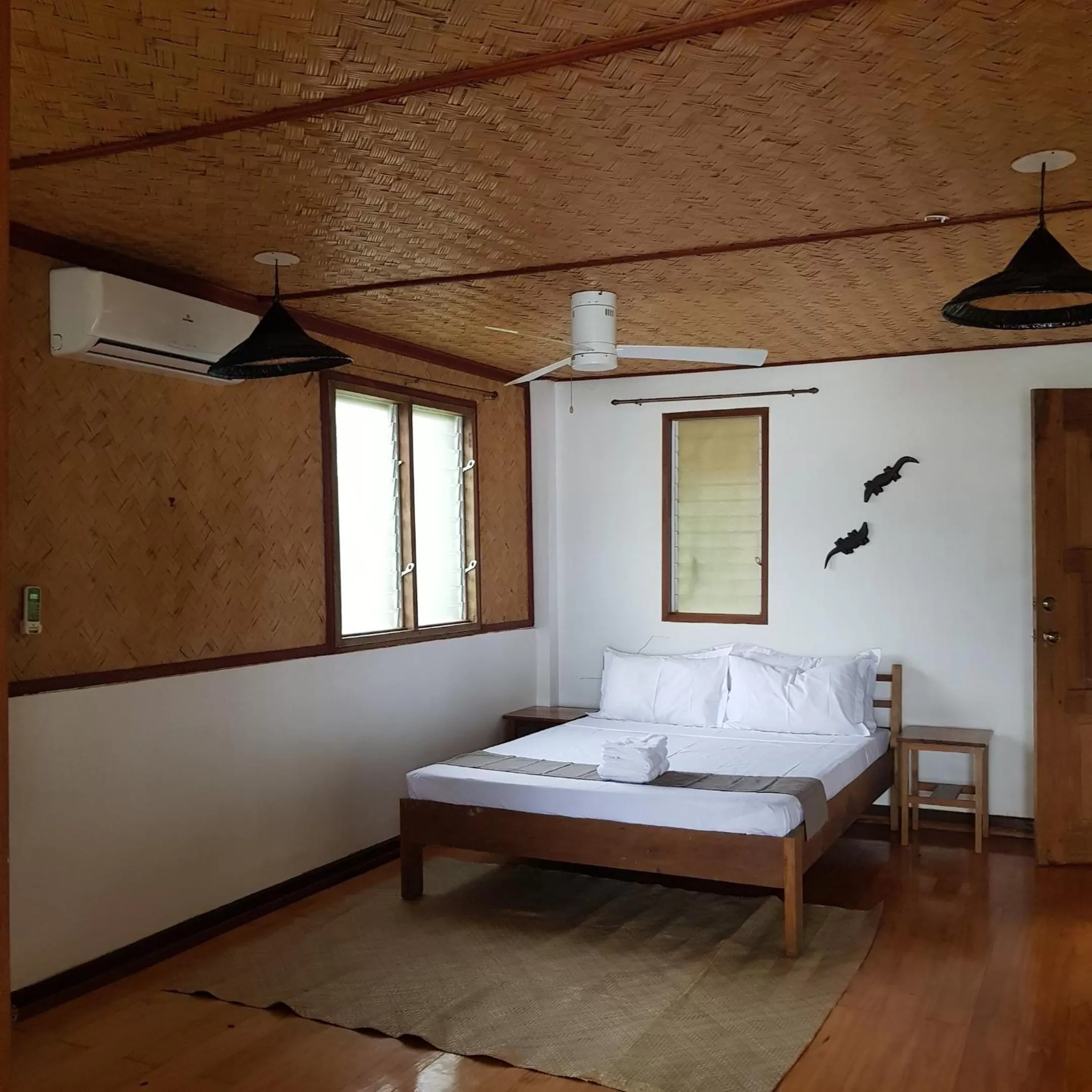 Standard Room with Sea View in Golden Monkey Beach Hotel