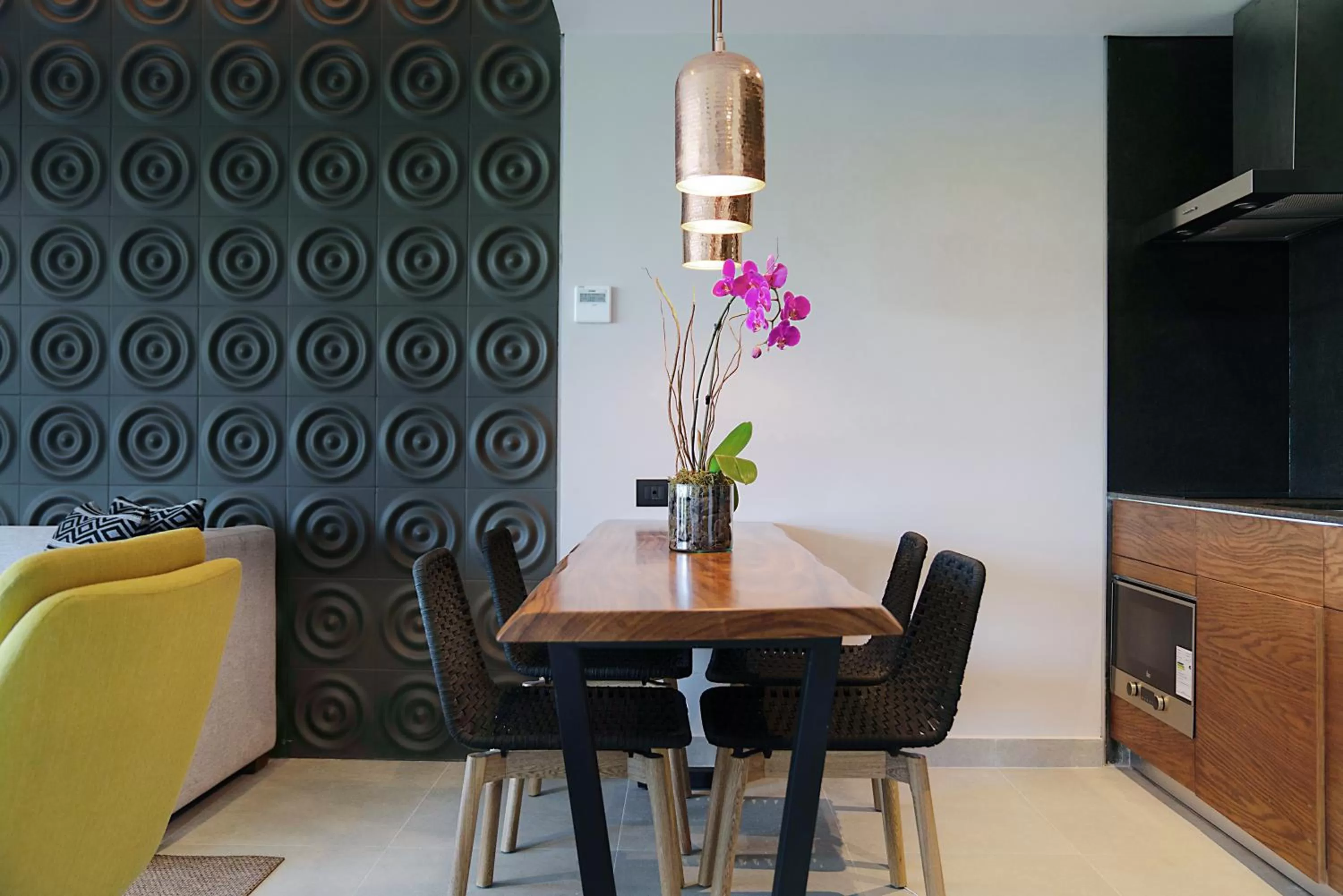 1 Bedroom Oceanview Resort Residence in The Fives Oceanfront