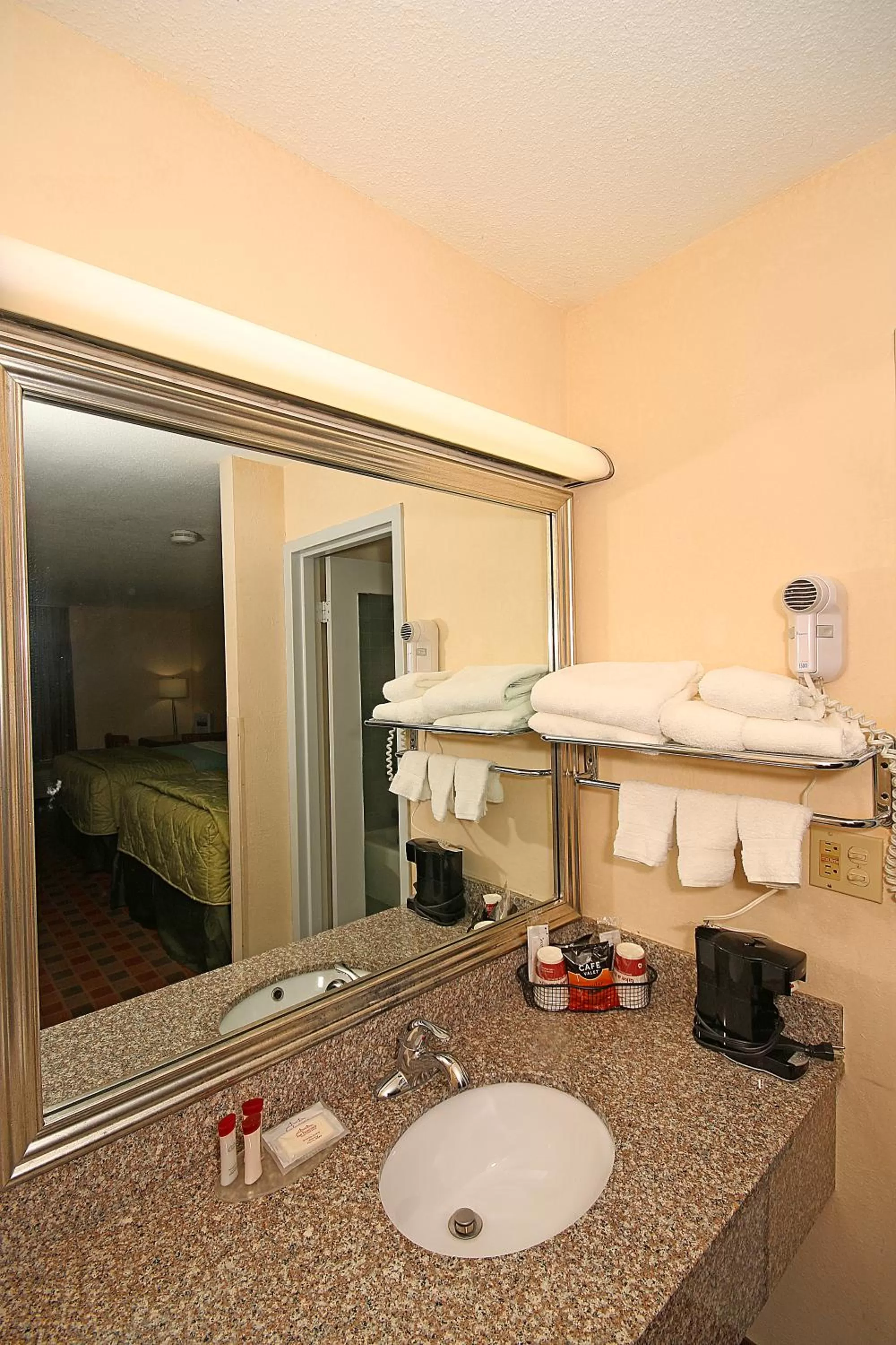 Standard King Room - Smoking in Ramada by Wyndham Wytheville