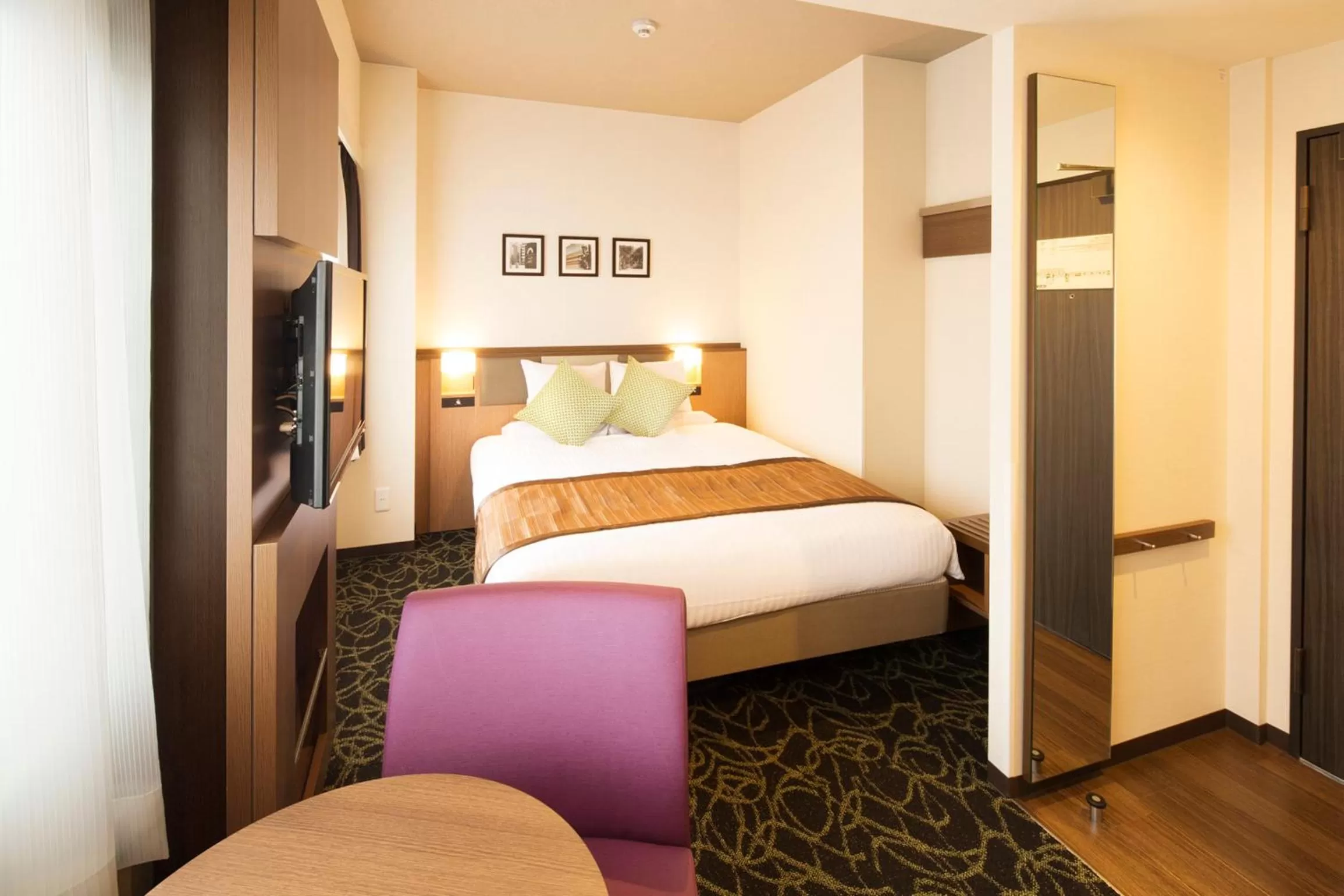 Standard Queen Room - single occupancy - Non-Smoking in Hotel Mystays Gotanda Station