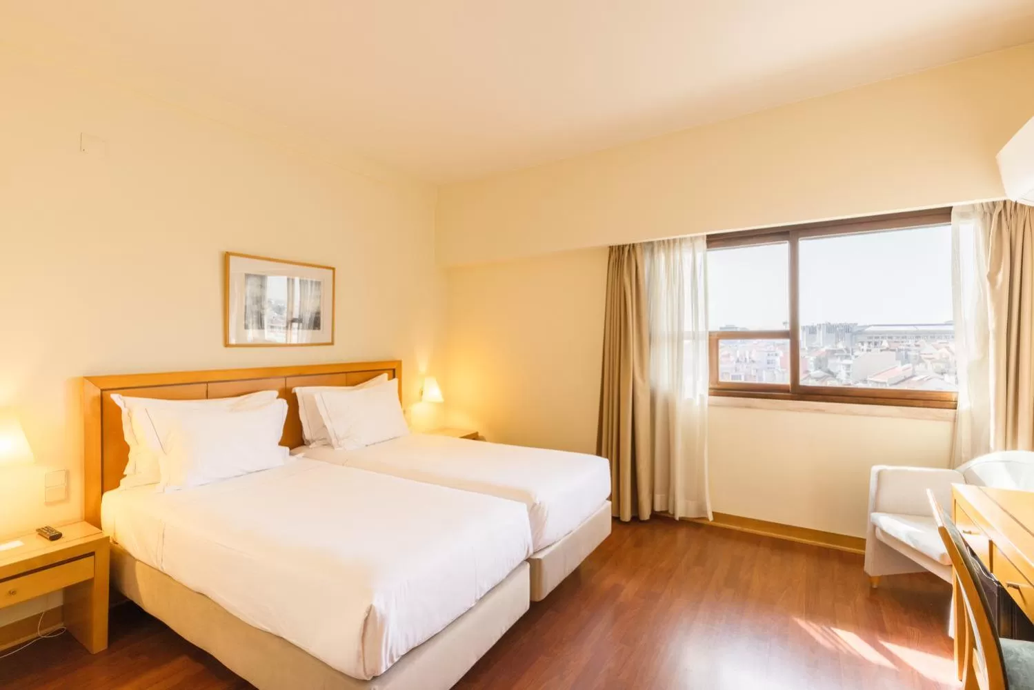 Economy Twin Room in Hotel Roma