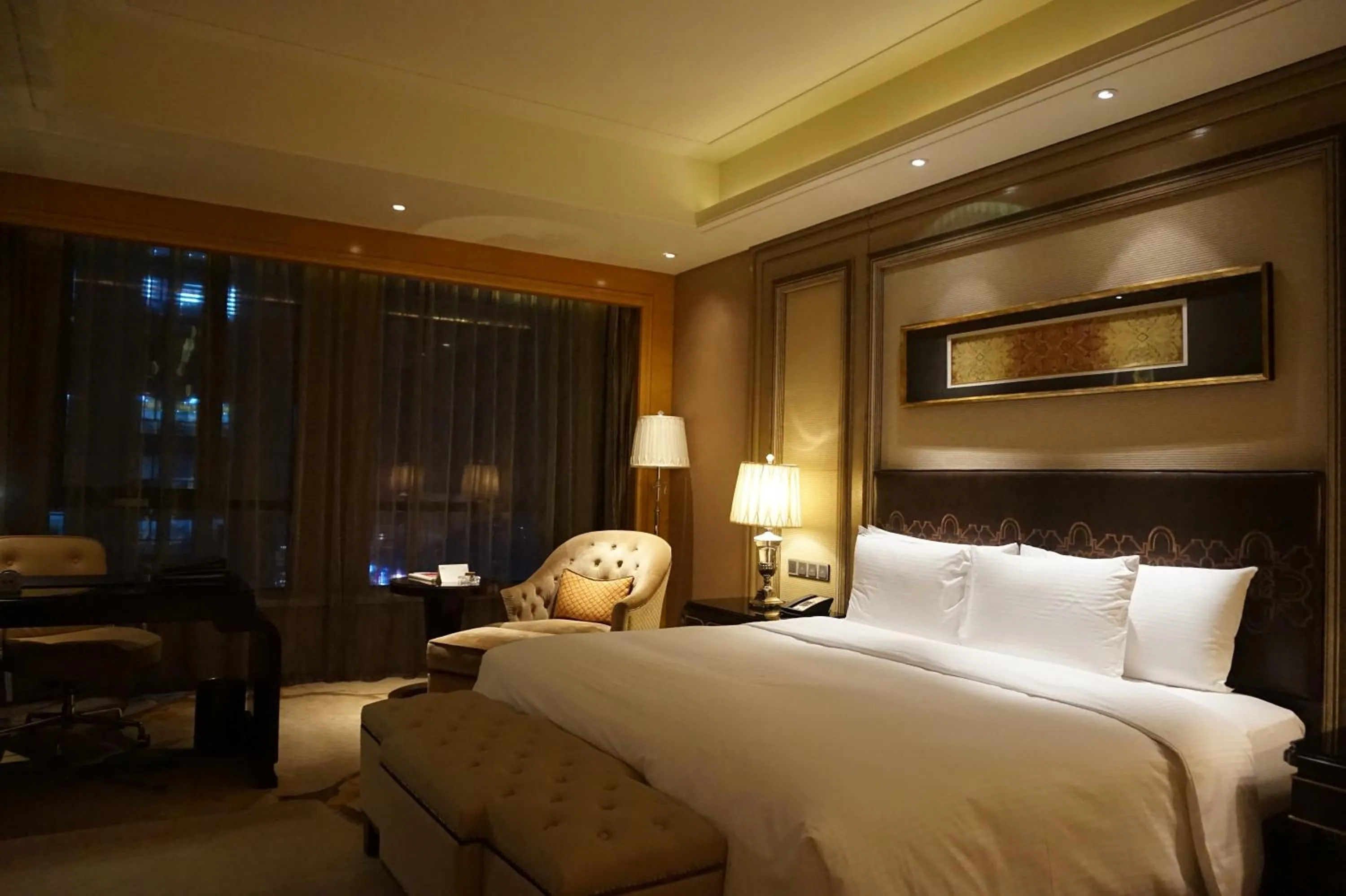 Executive King Room in Wanda Realm Harbin Hotel