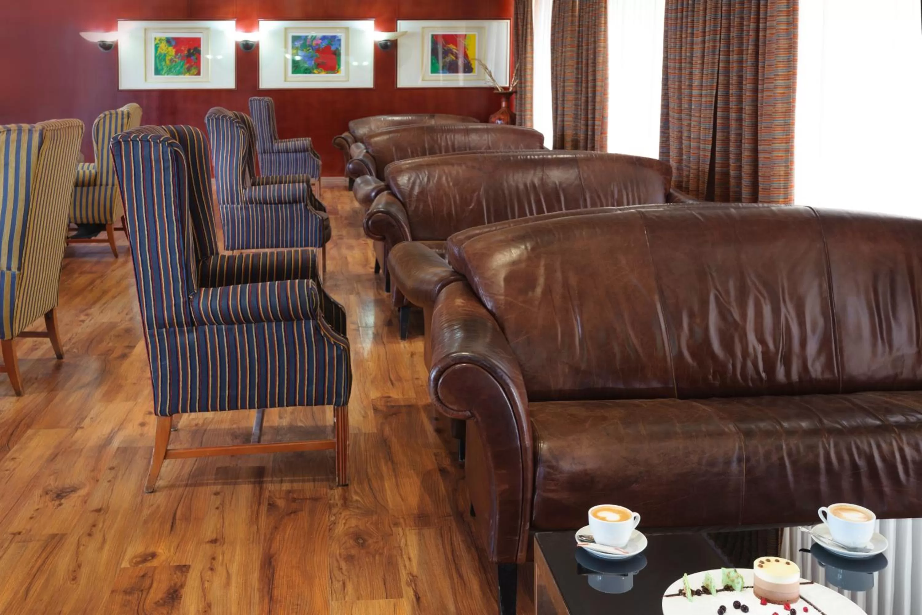 Lounge or bar in Leonardo Royal Resort Eilat