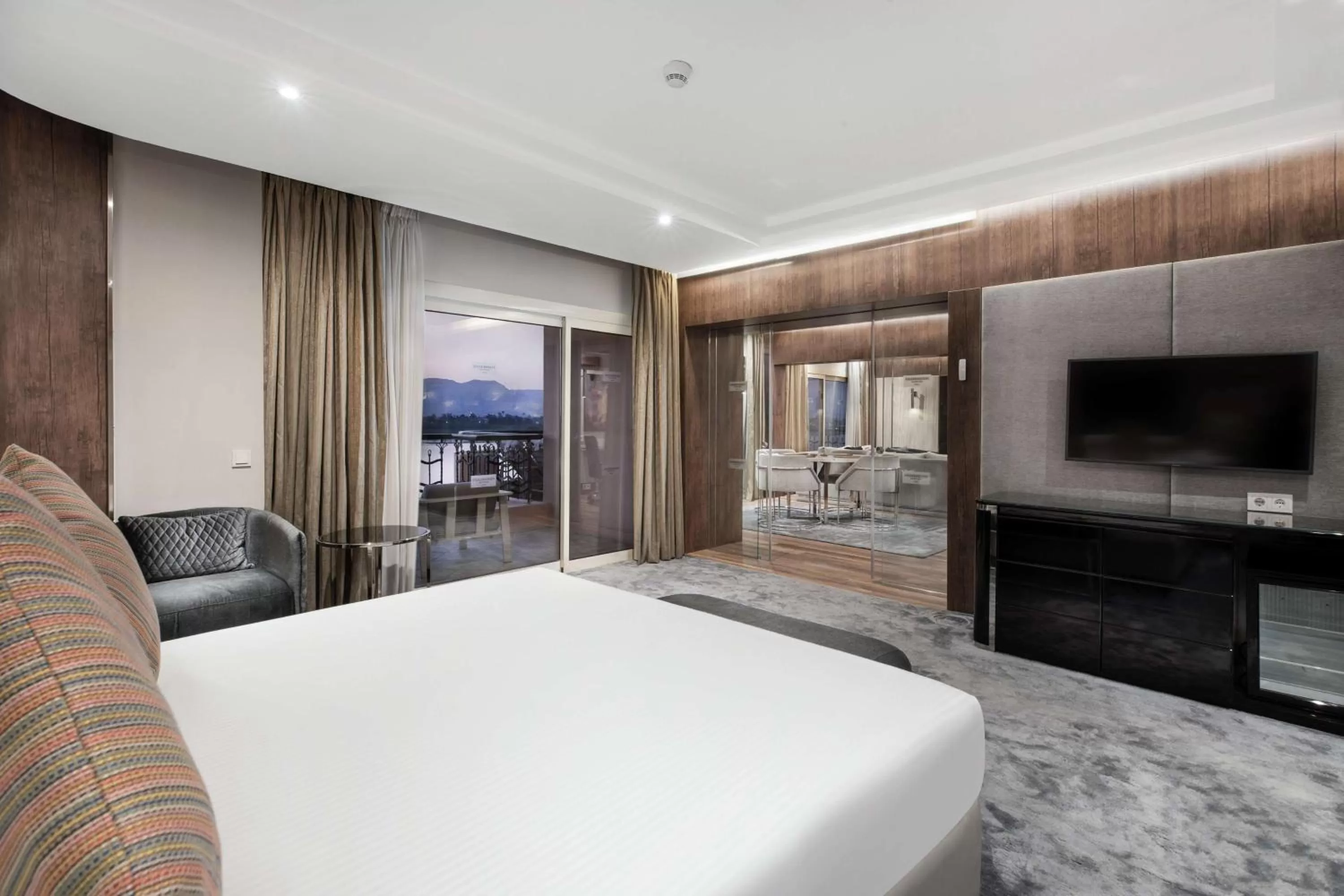 Presidential Suite in Steigenberger Nile Palace Luxor - Convention Center