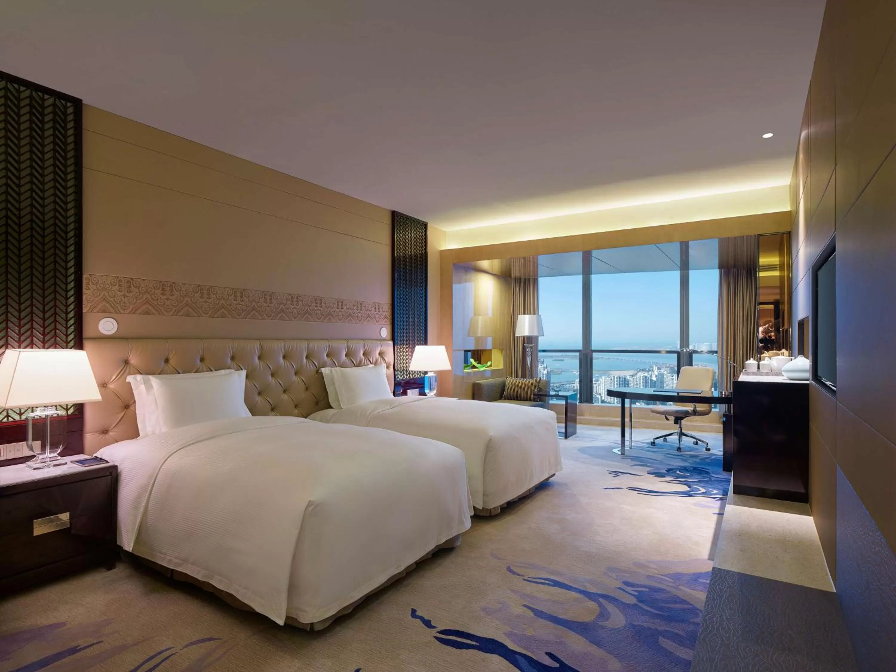 Twin Room with Ocean View in Hilton Haikou