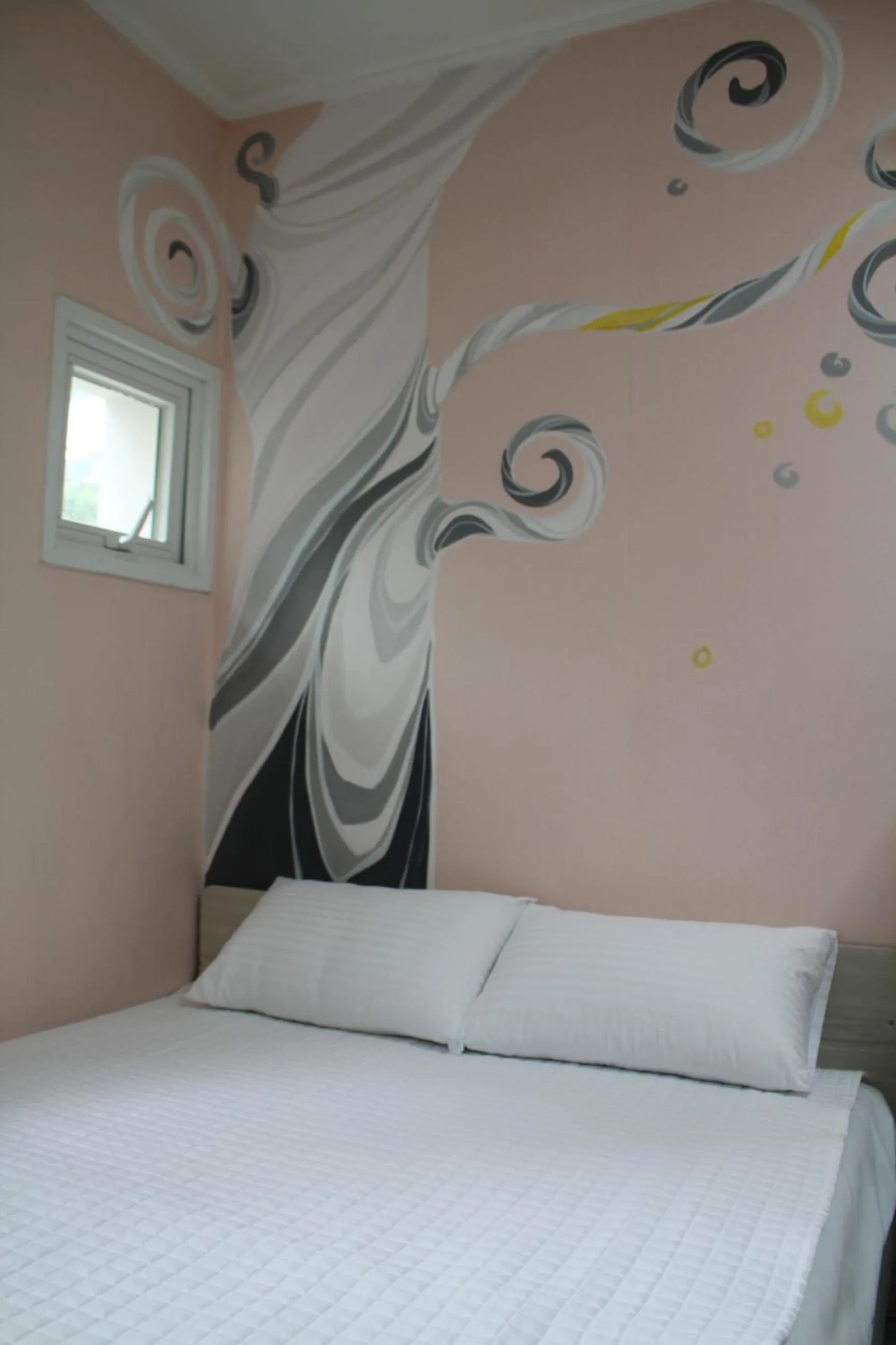 Triple Room in MK Liberty House