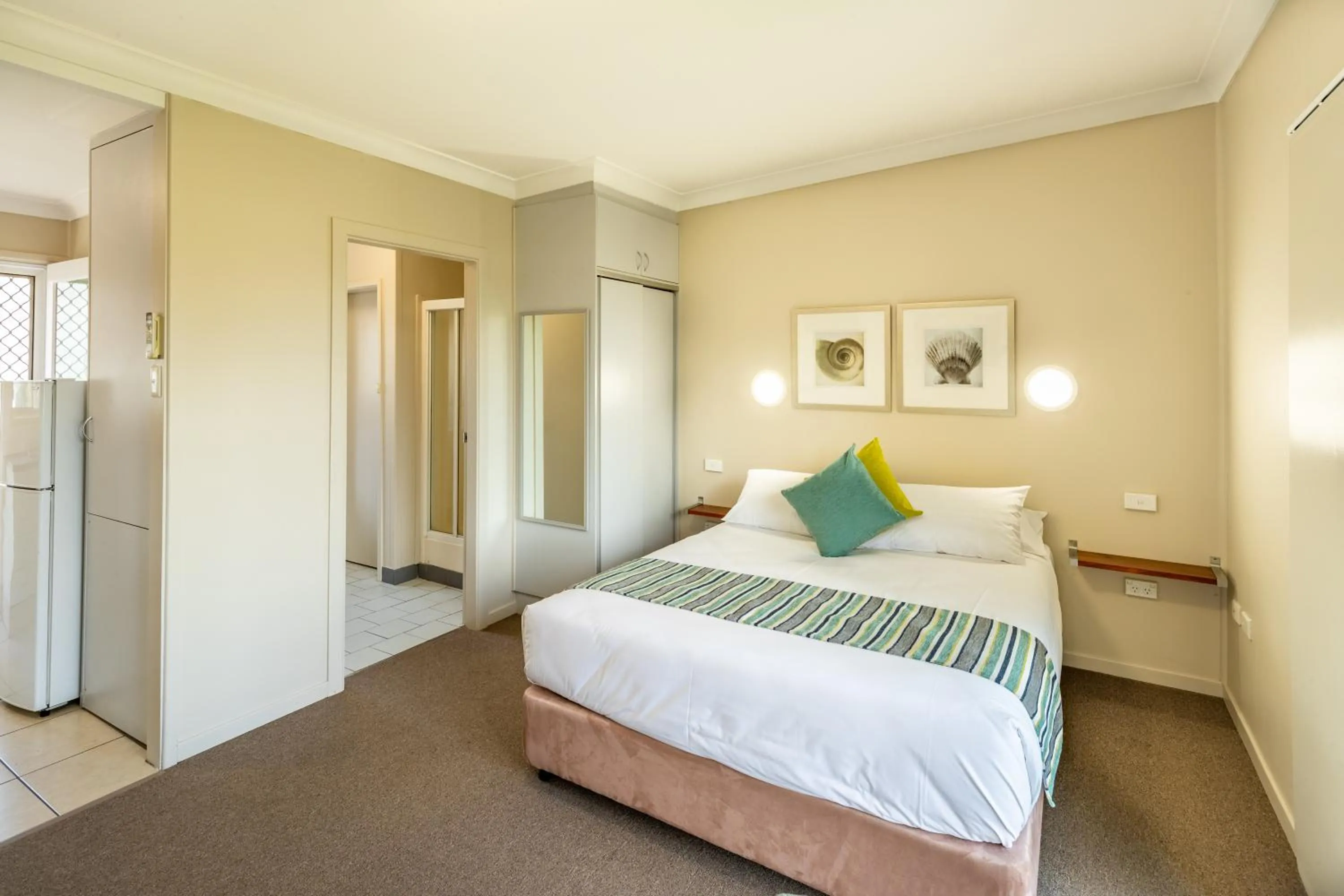 Standard Studio Unit - Pet Friendly in Ingenia Holidays White Albatross