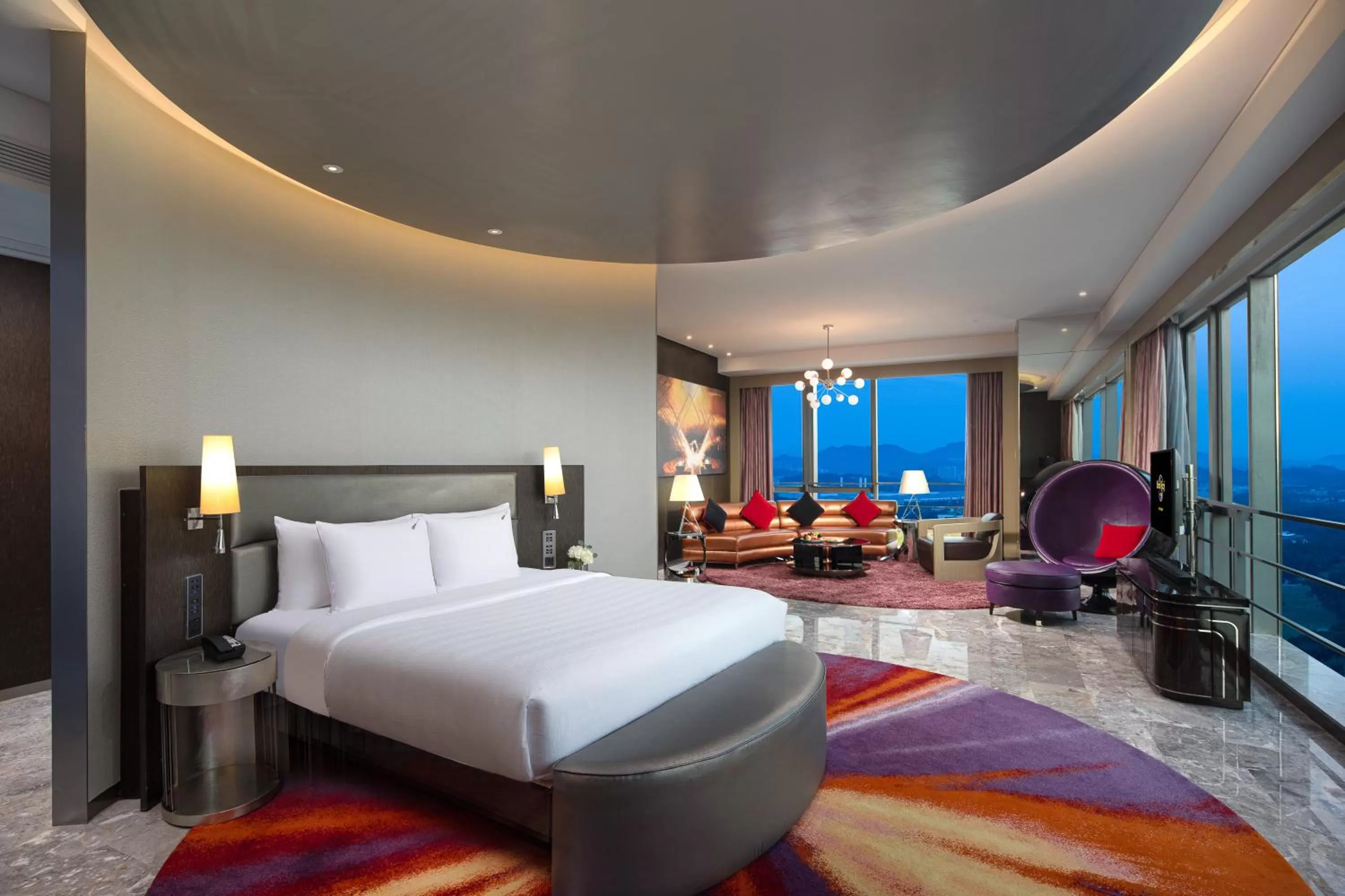 Suite with City View in Hard Rock Hotel Shenzhen