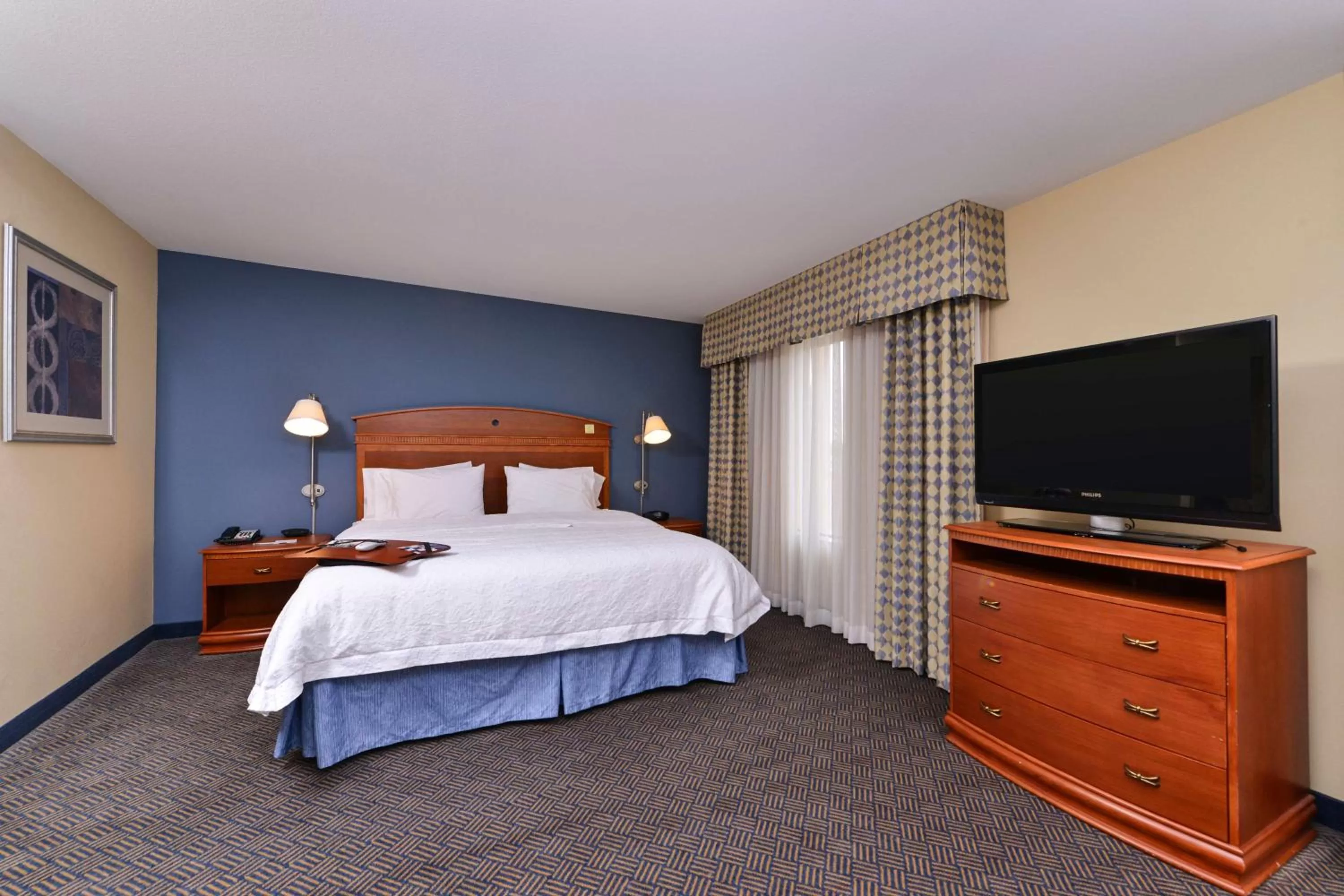 King Studio - Non-Smoking in Hampton Inn Evanston