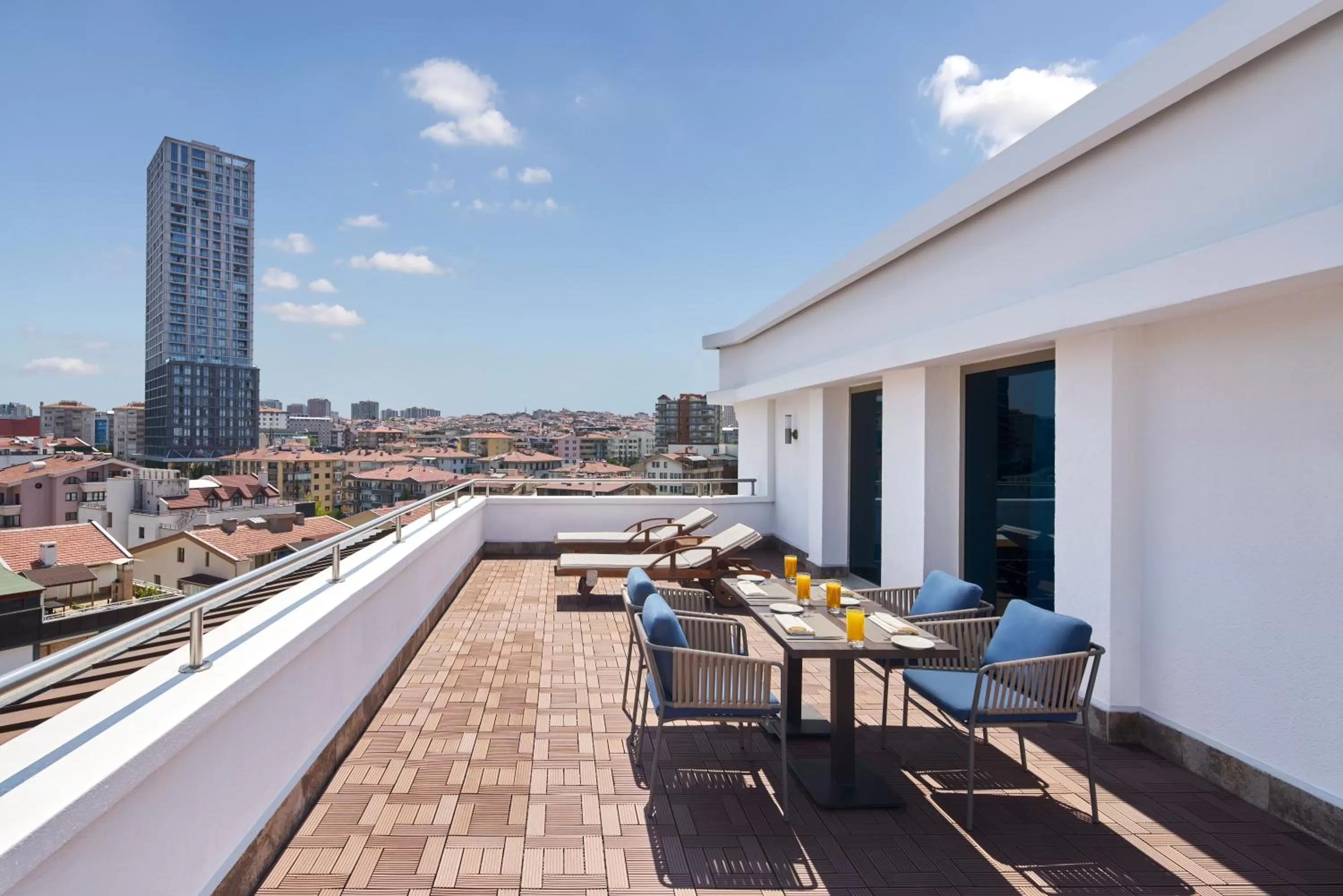 Suite with Terrace in Divan Ankara