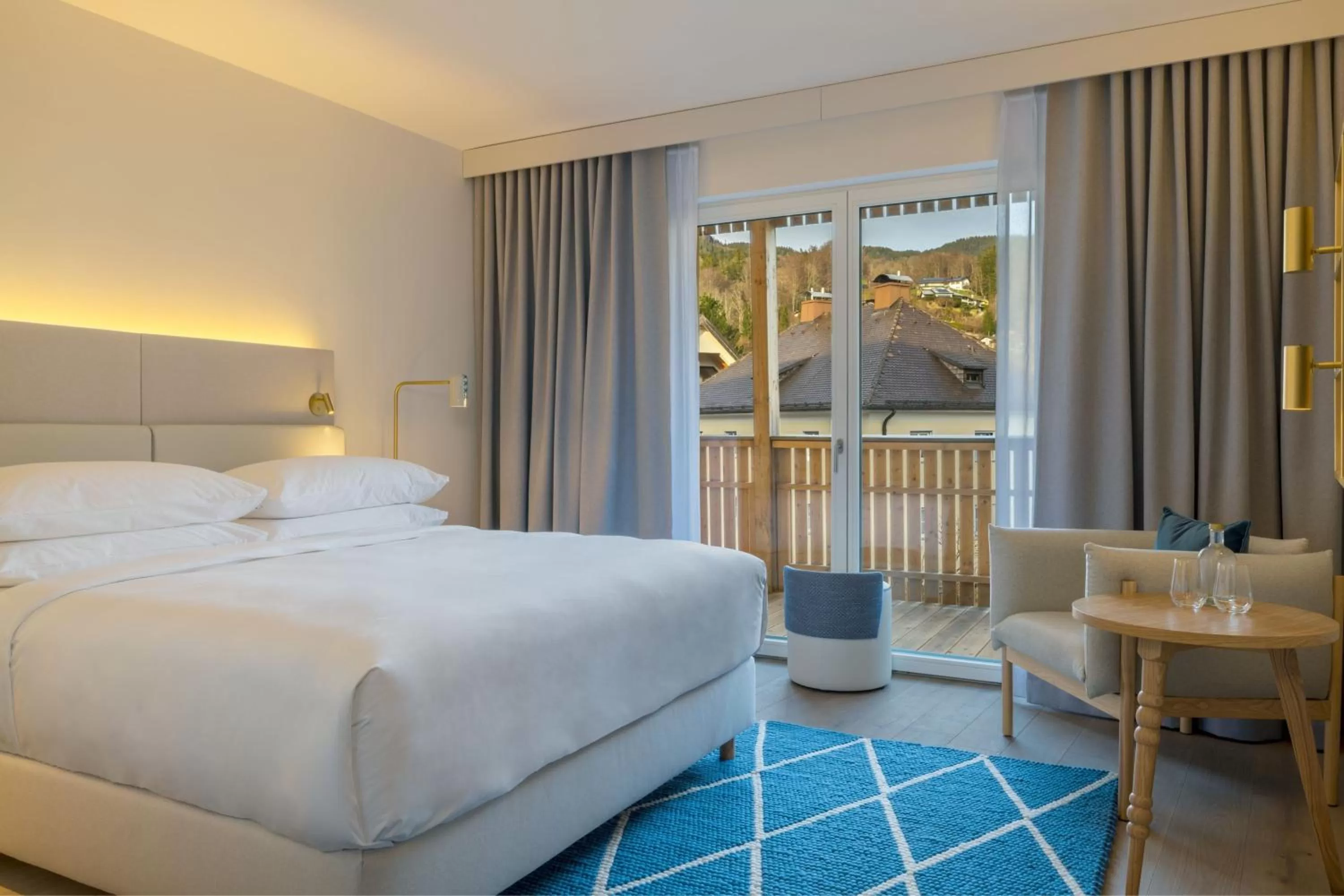 King Room with Balcony and Mountain View in Caro & Selig, Tegernsee, Autograph Collection