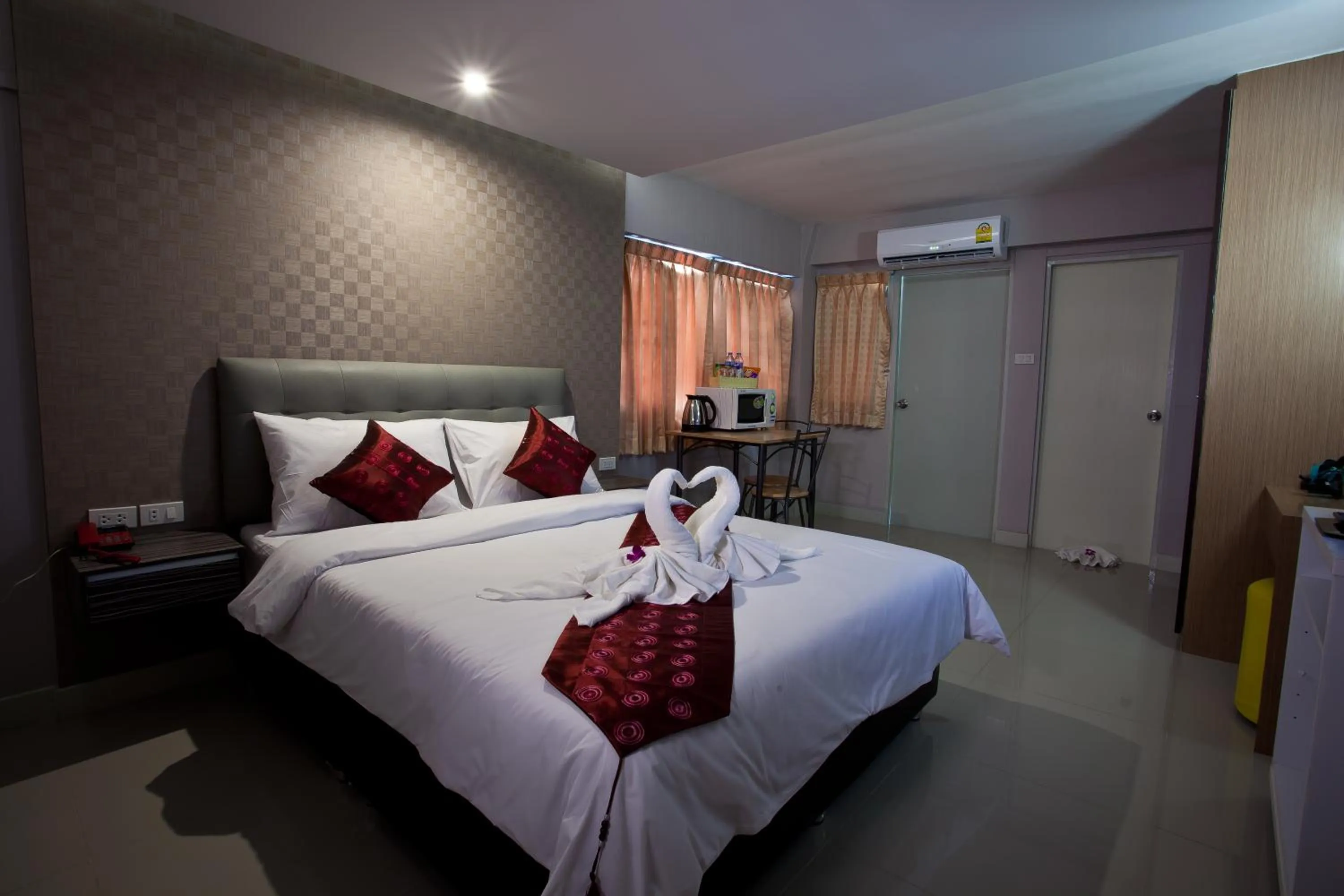 Superior Double or Twin Room in NRC Residence