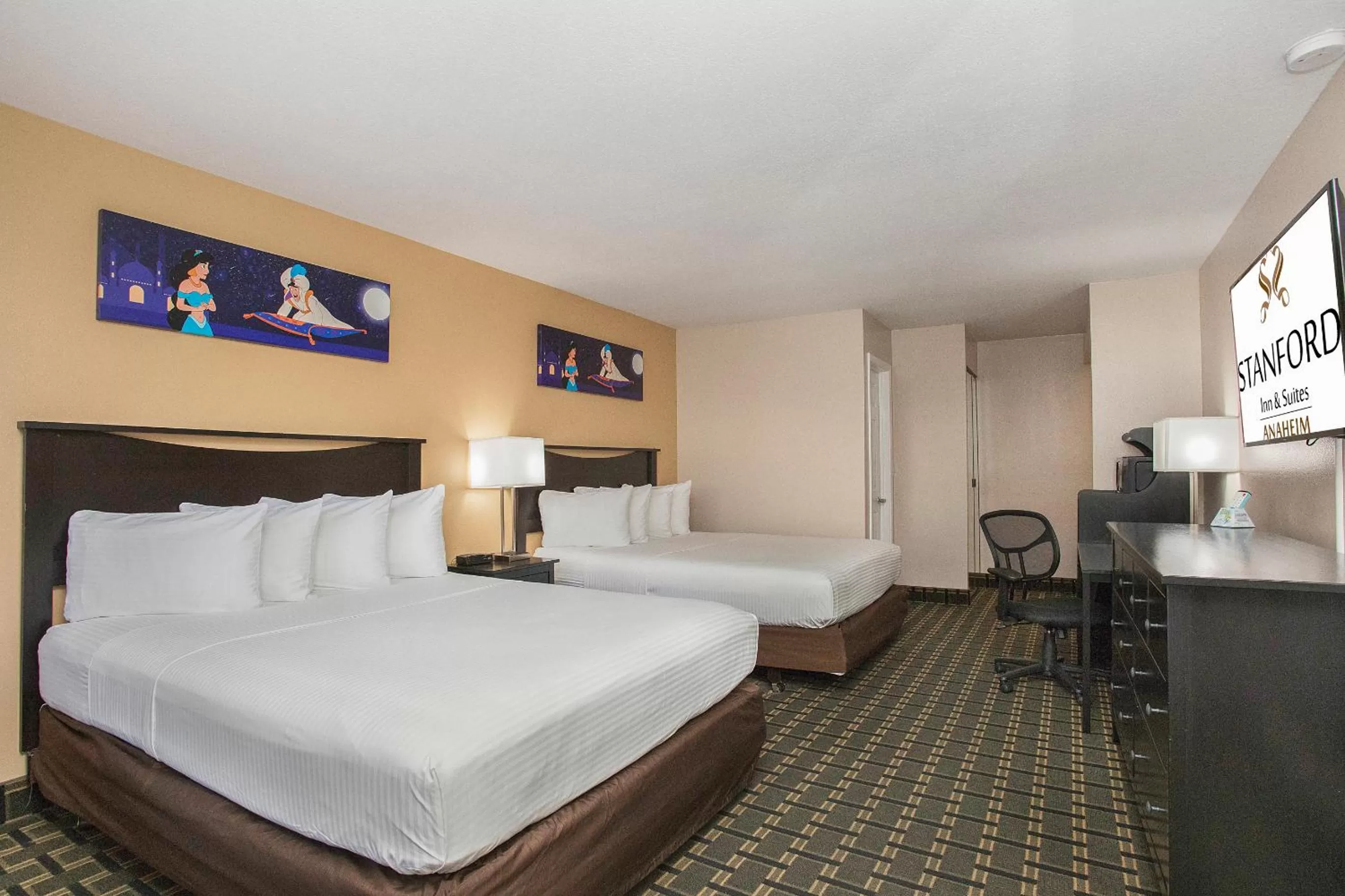 Stanford Inn & Suites Anaheim