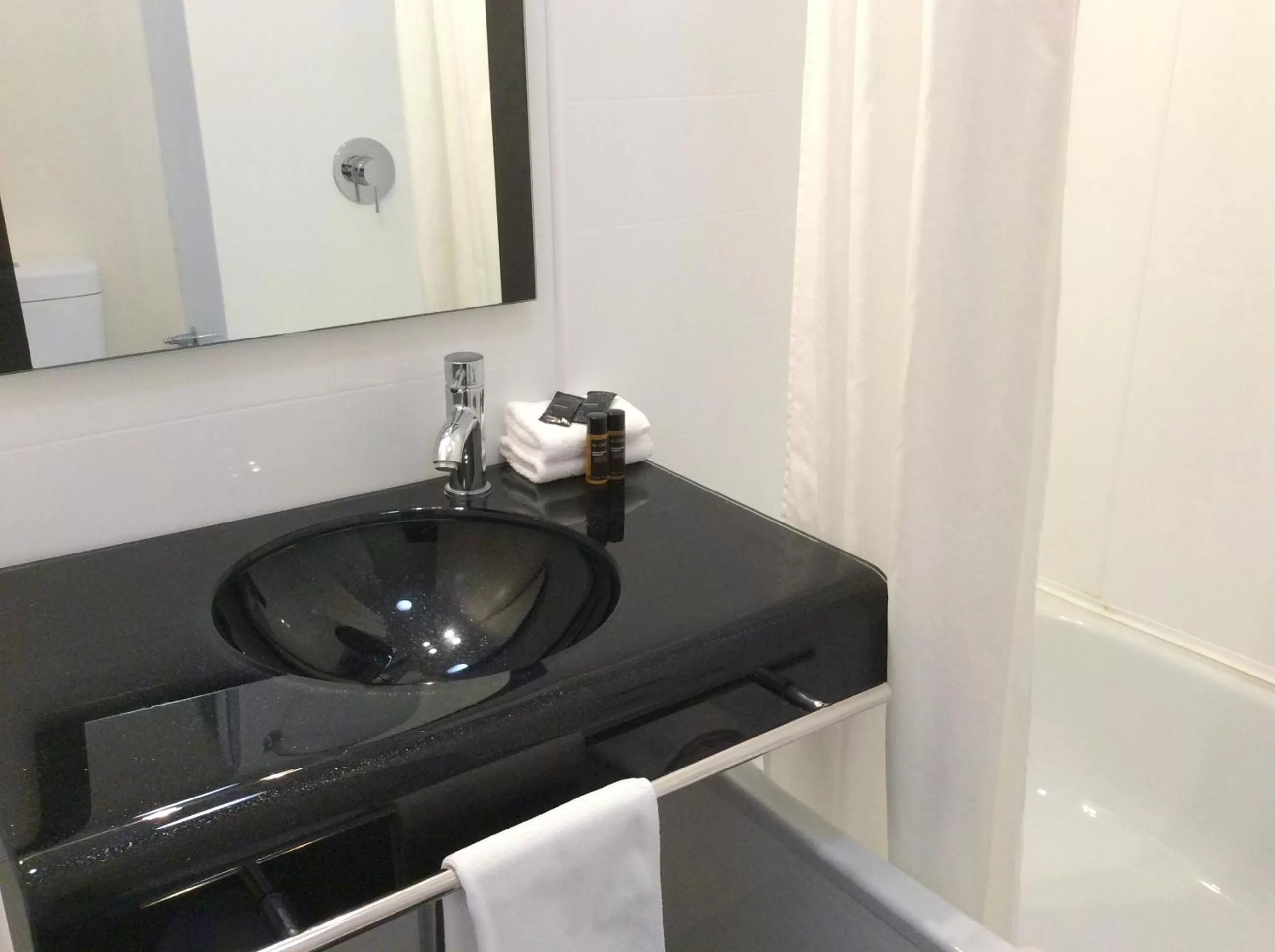 Standard Double Room in Fiordland Hotel