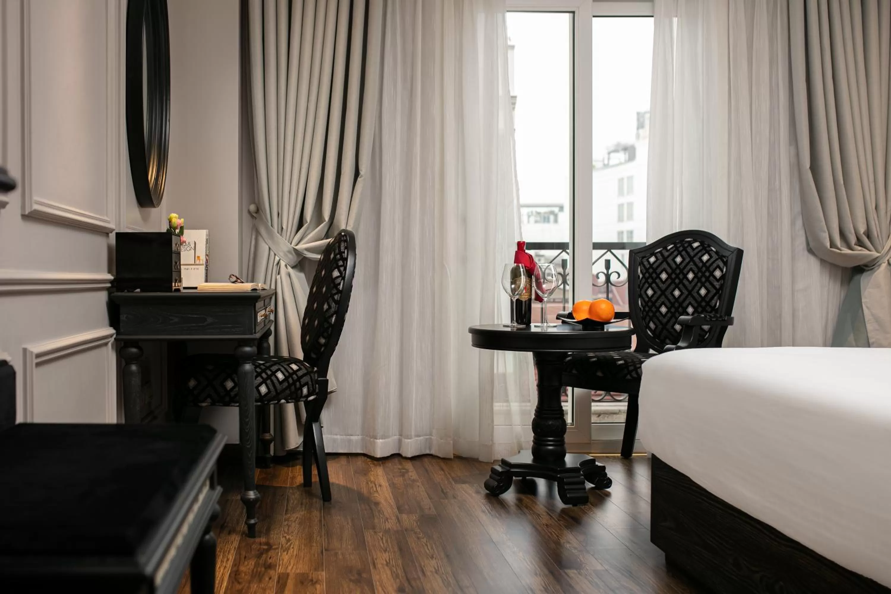 Family Suite with Balcony in Scent Premium Hotel