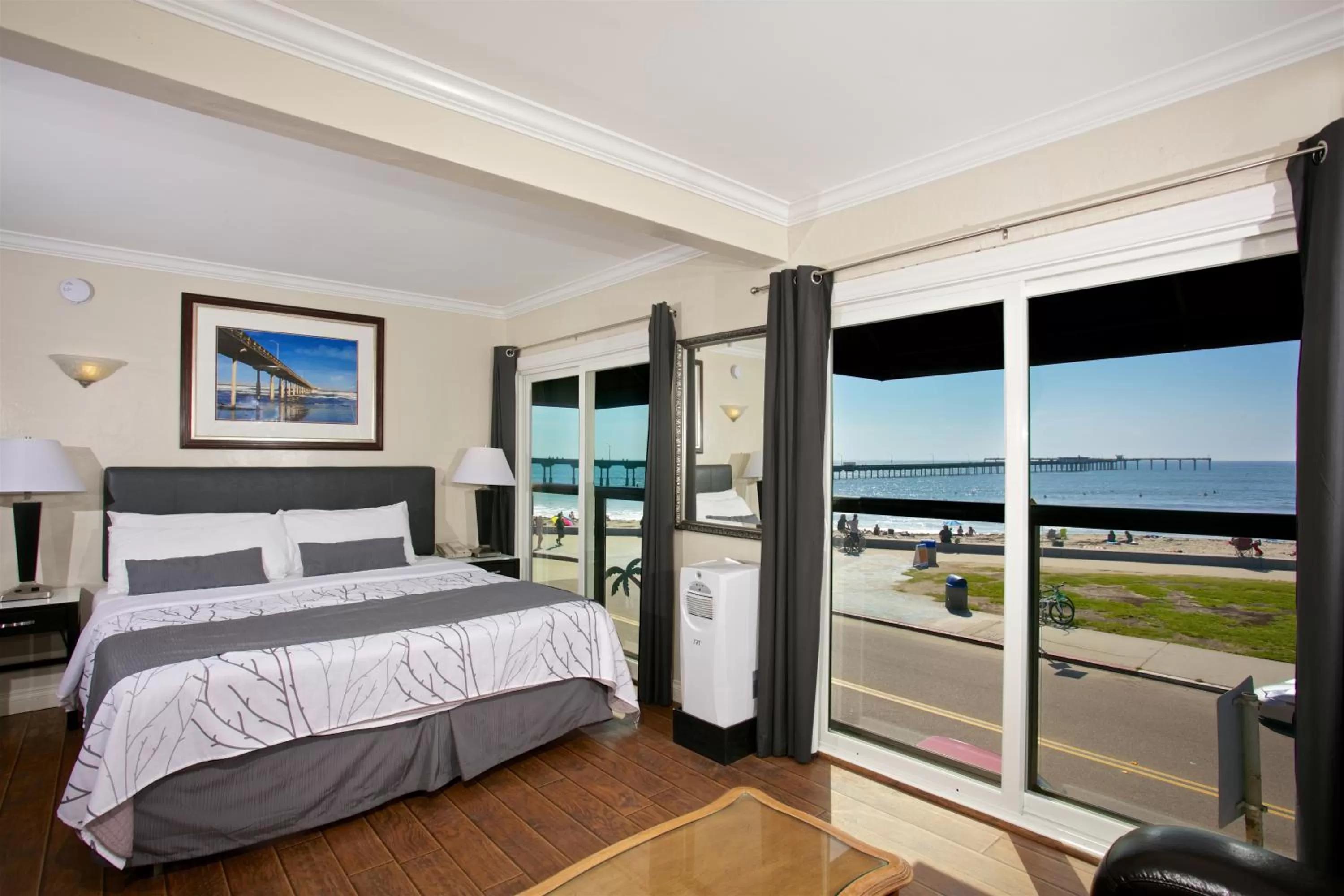Superior Triple Room with Sea View in Ocean Beach Hotel