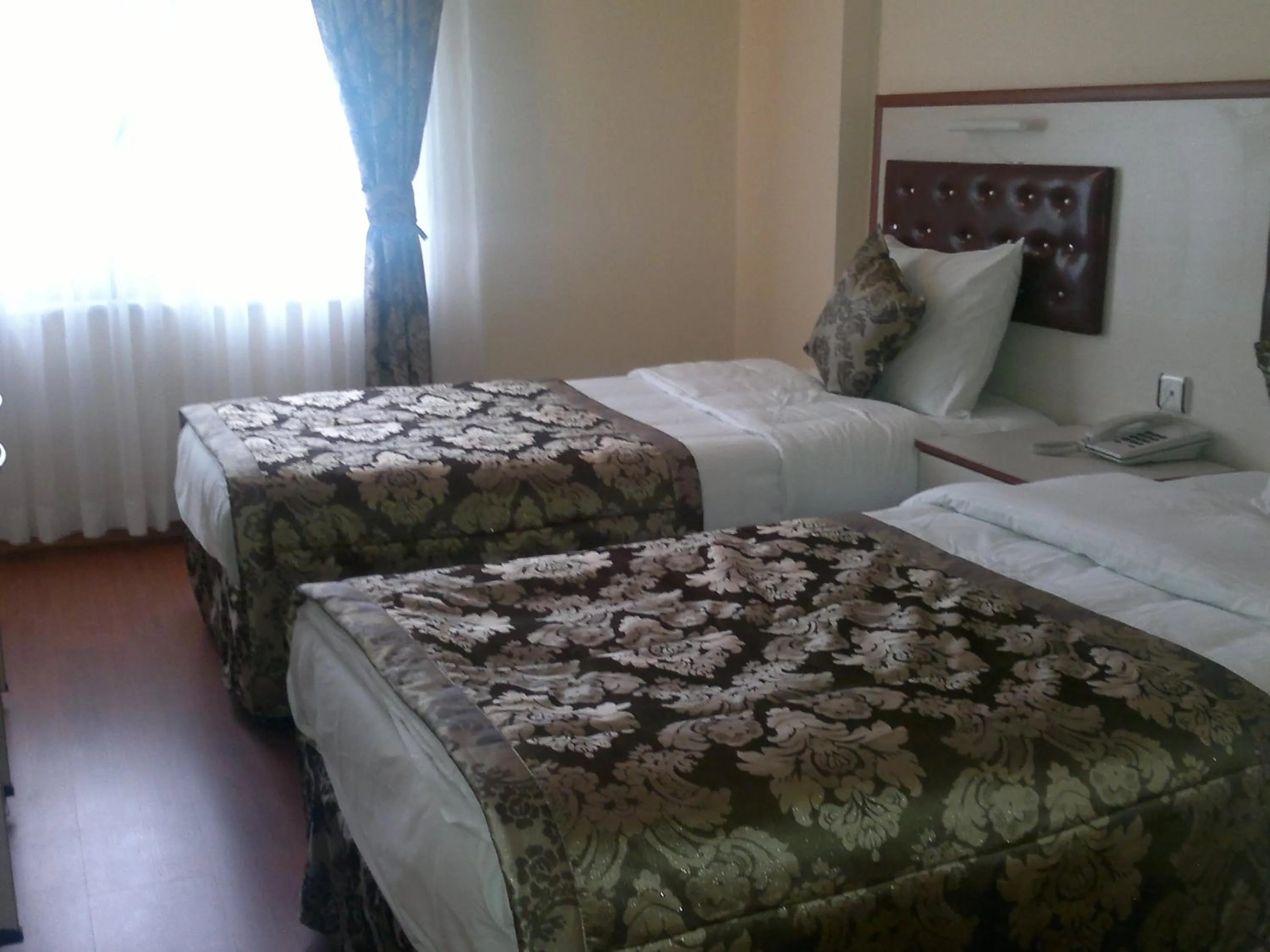 Twin Room in Tayhan Hotel