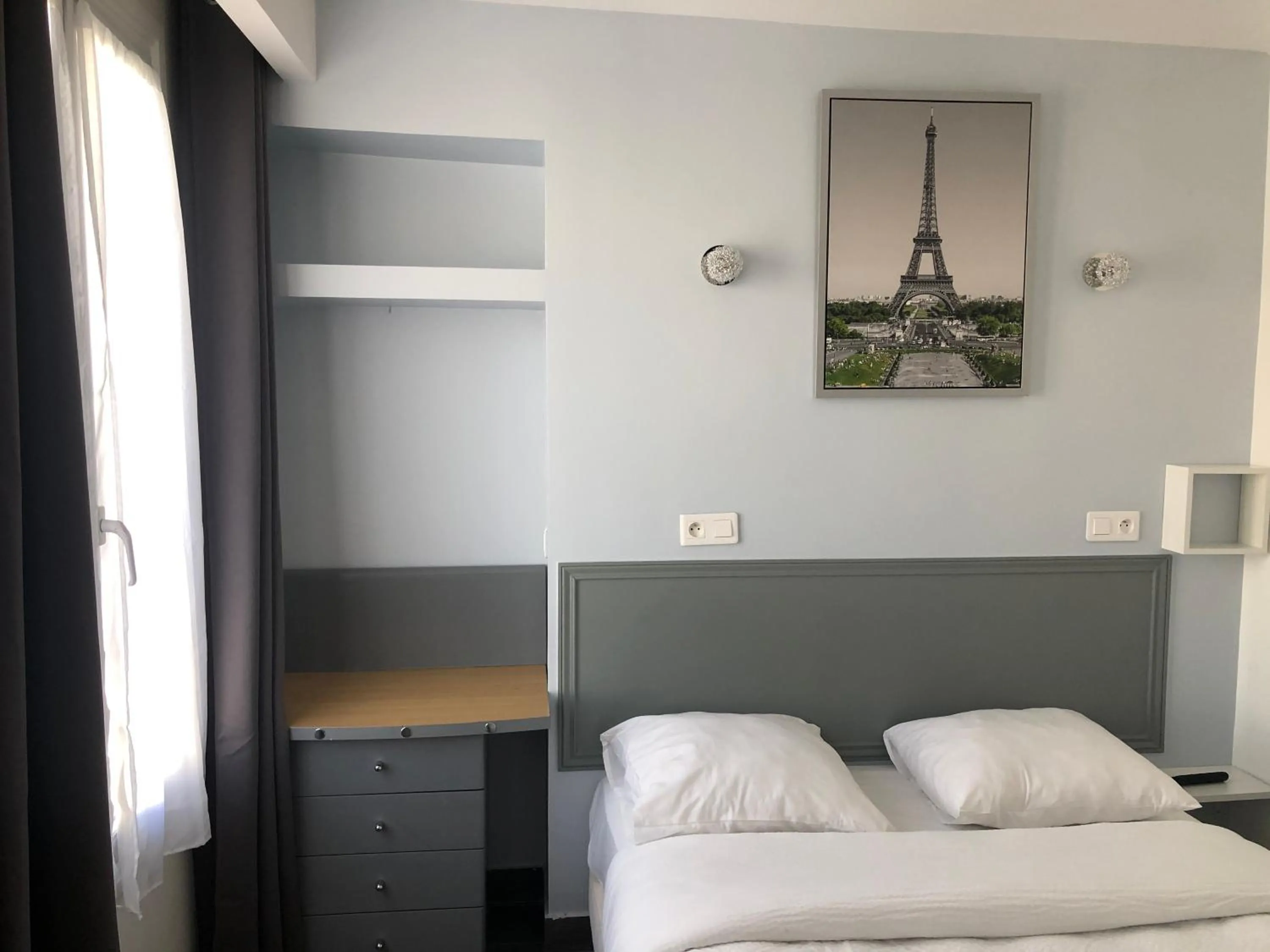 Single Room in Hôtel Clauzel Paris