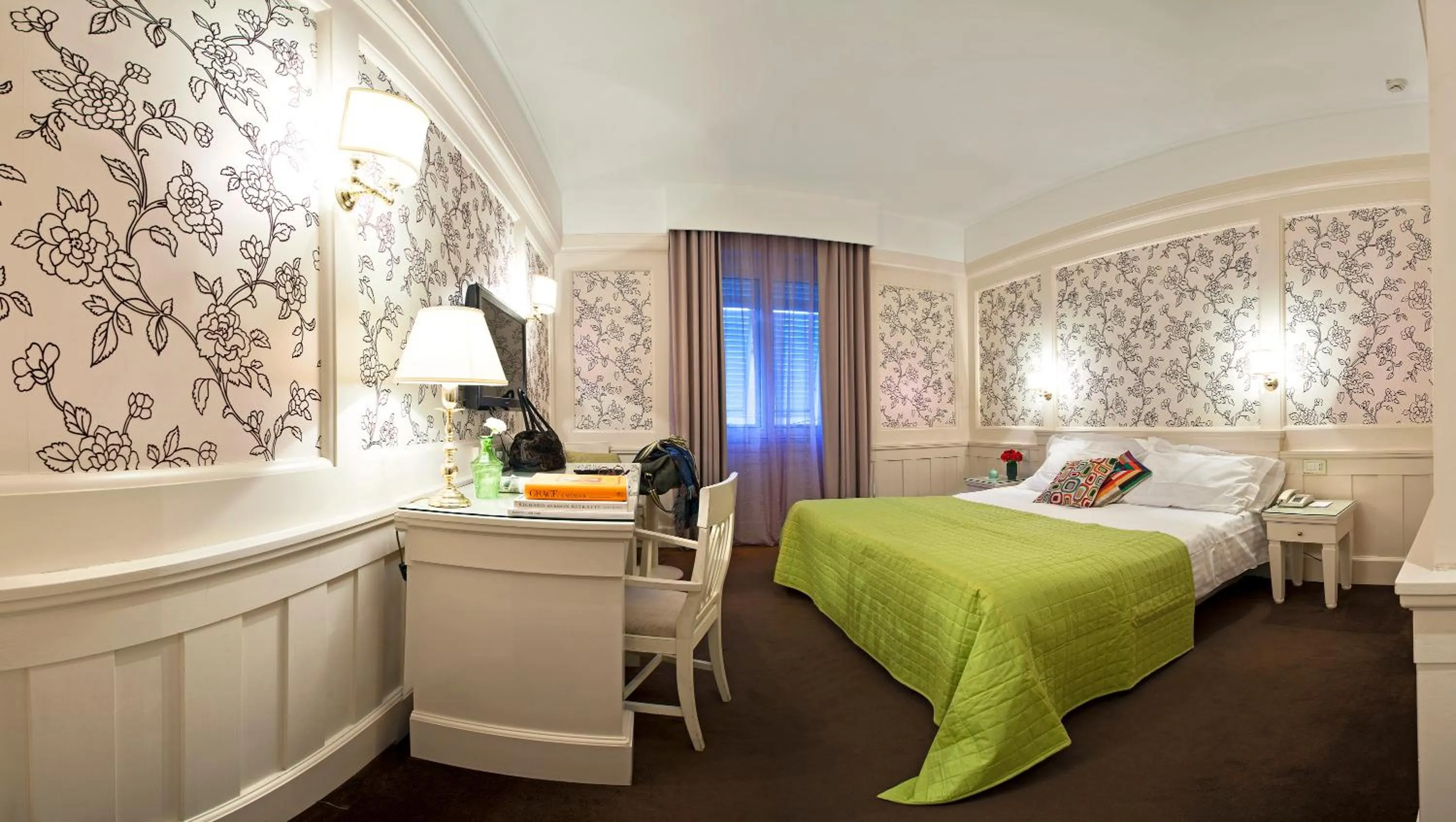 Triple Room in Europa Hotel Design Spa 1877