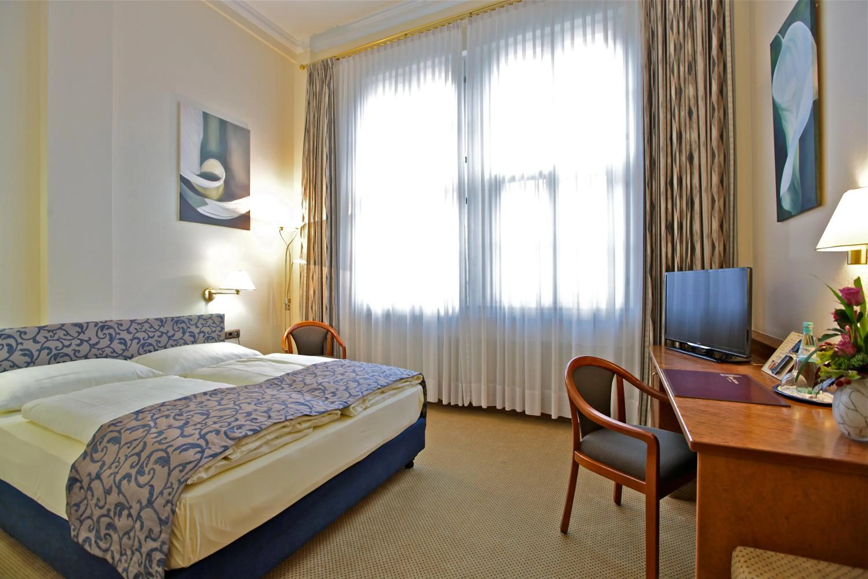 Double Room - single occupancy in Hotel Viktoria