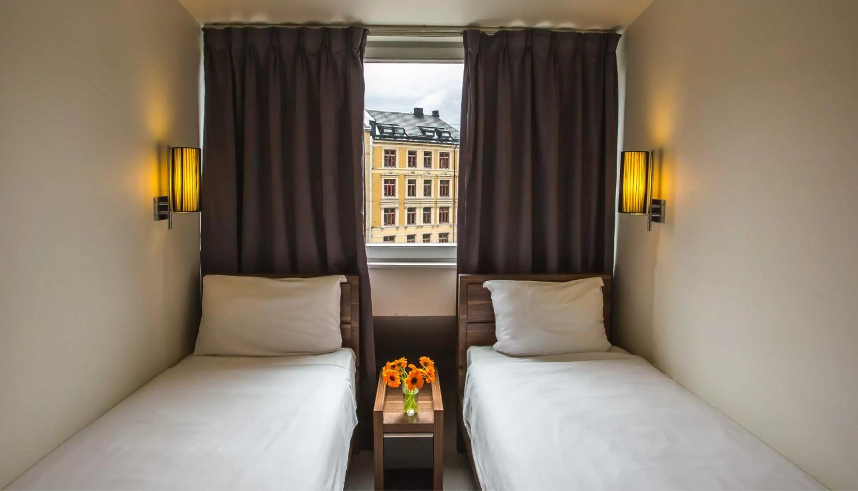 Apartment (4 Adults) in Central City Apartments