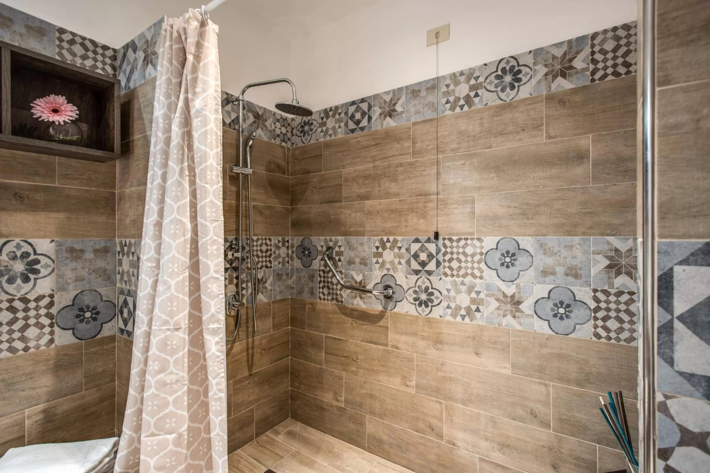 Double or Twin Room - Disability Access in Rome Garden Hotel