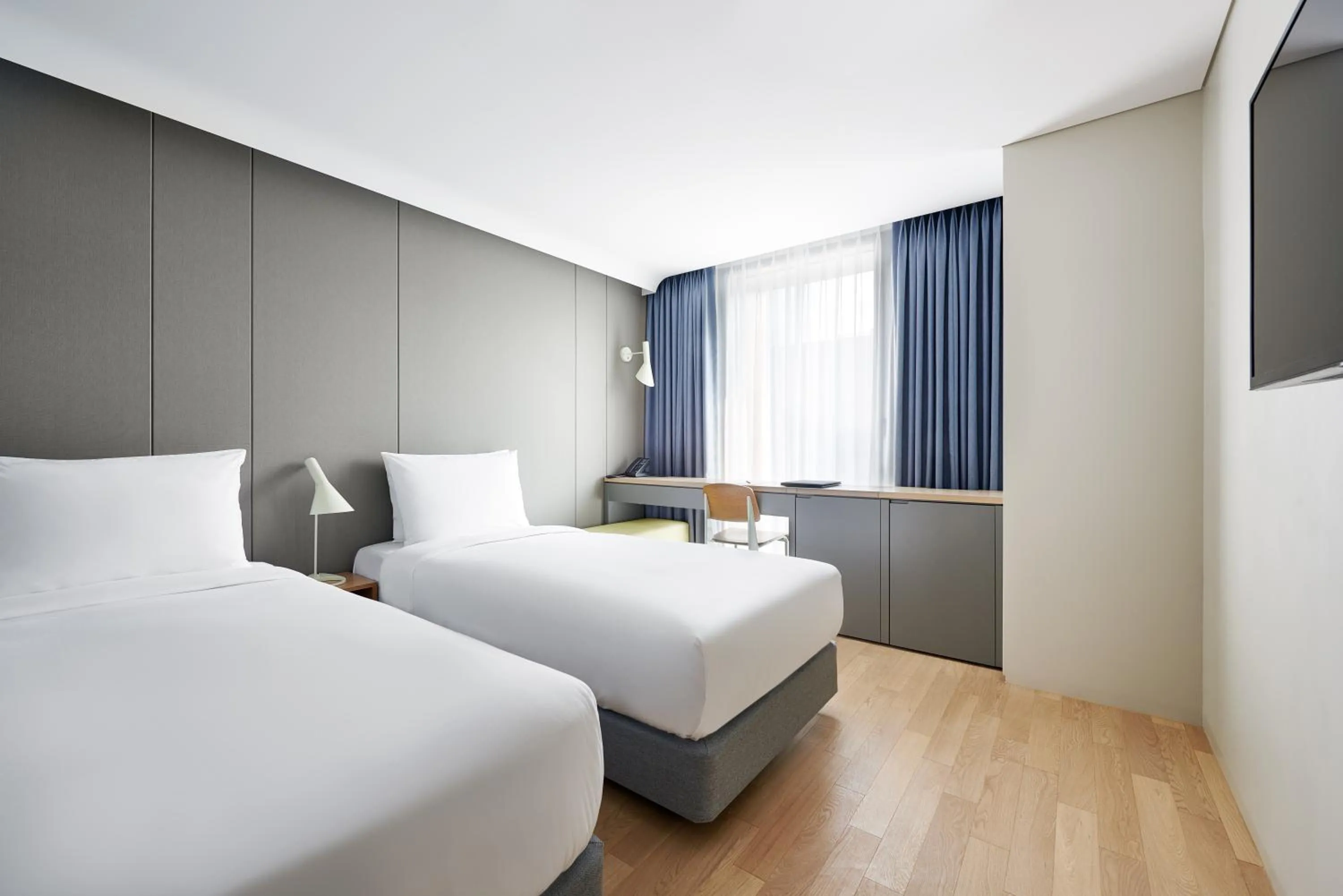 Deluxe Twin Room in Hotel Peyto Samseong