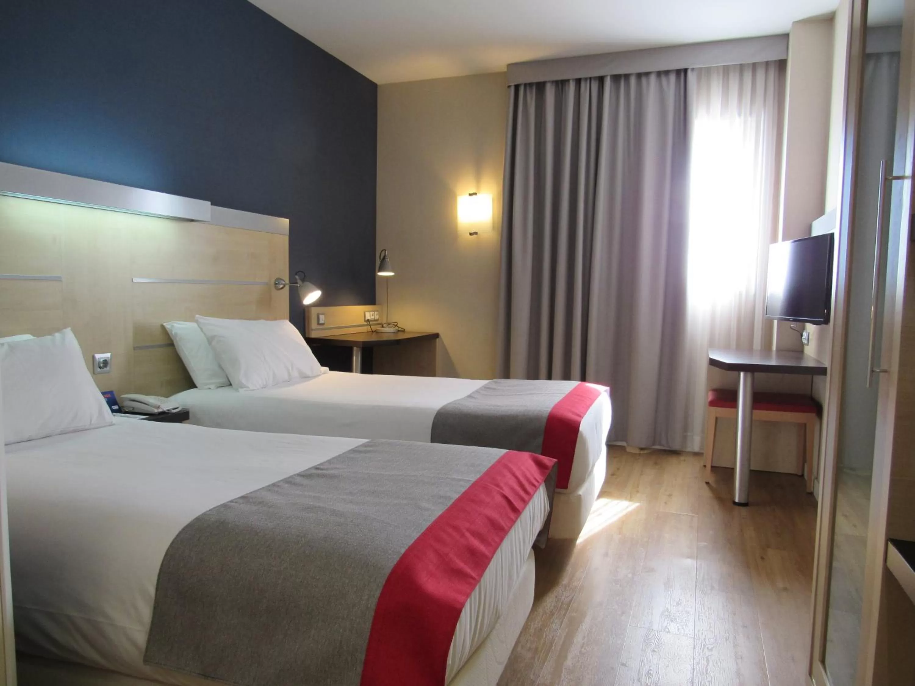 Standard Twin Room - Free Breakfast in Holiday Inn Express Málaga Airport by IHG
