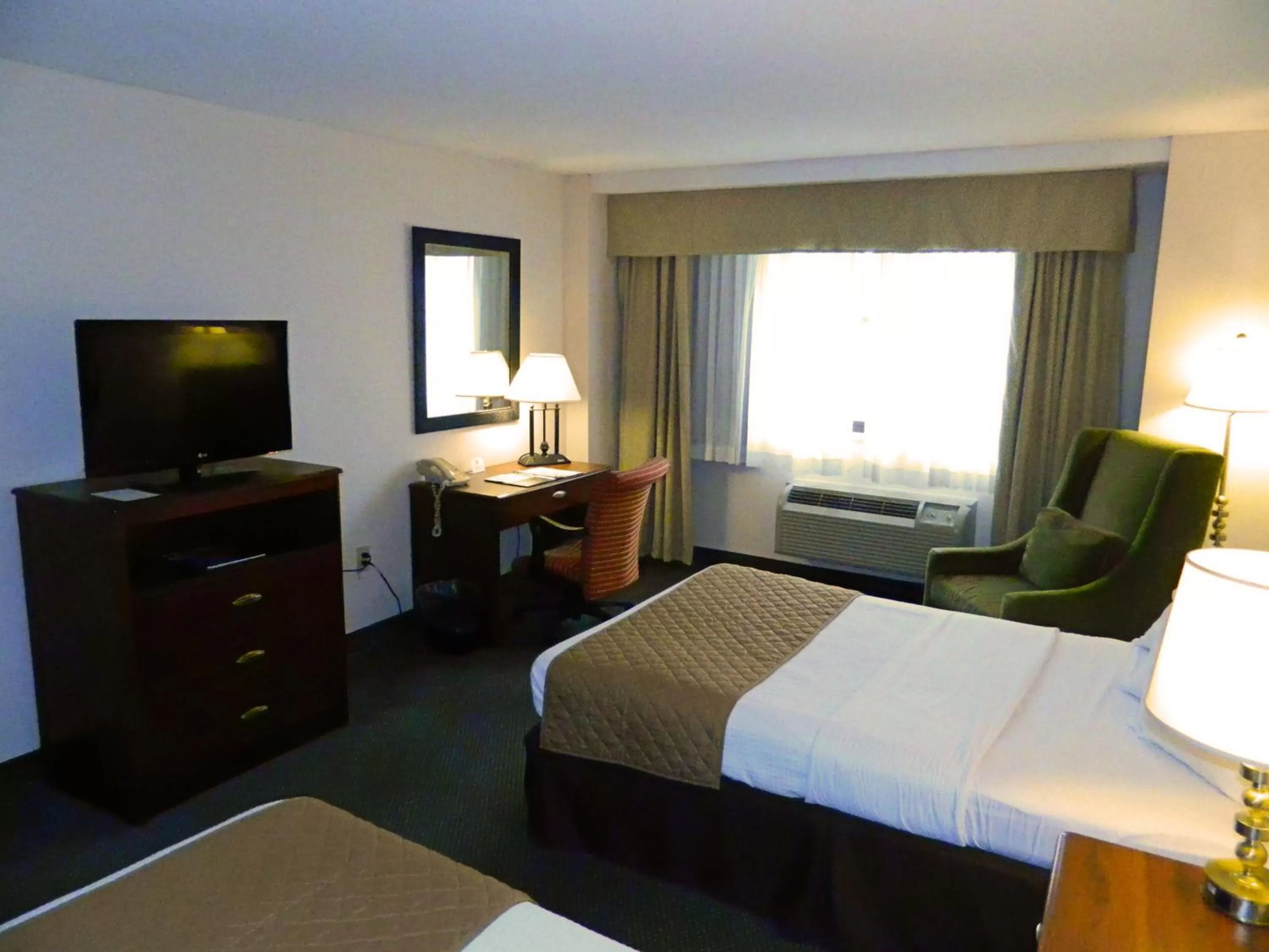 Double Room with Two Double Beds - Disability Access in Capital Plaza Hotel