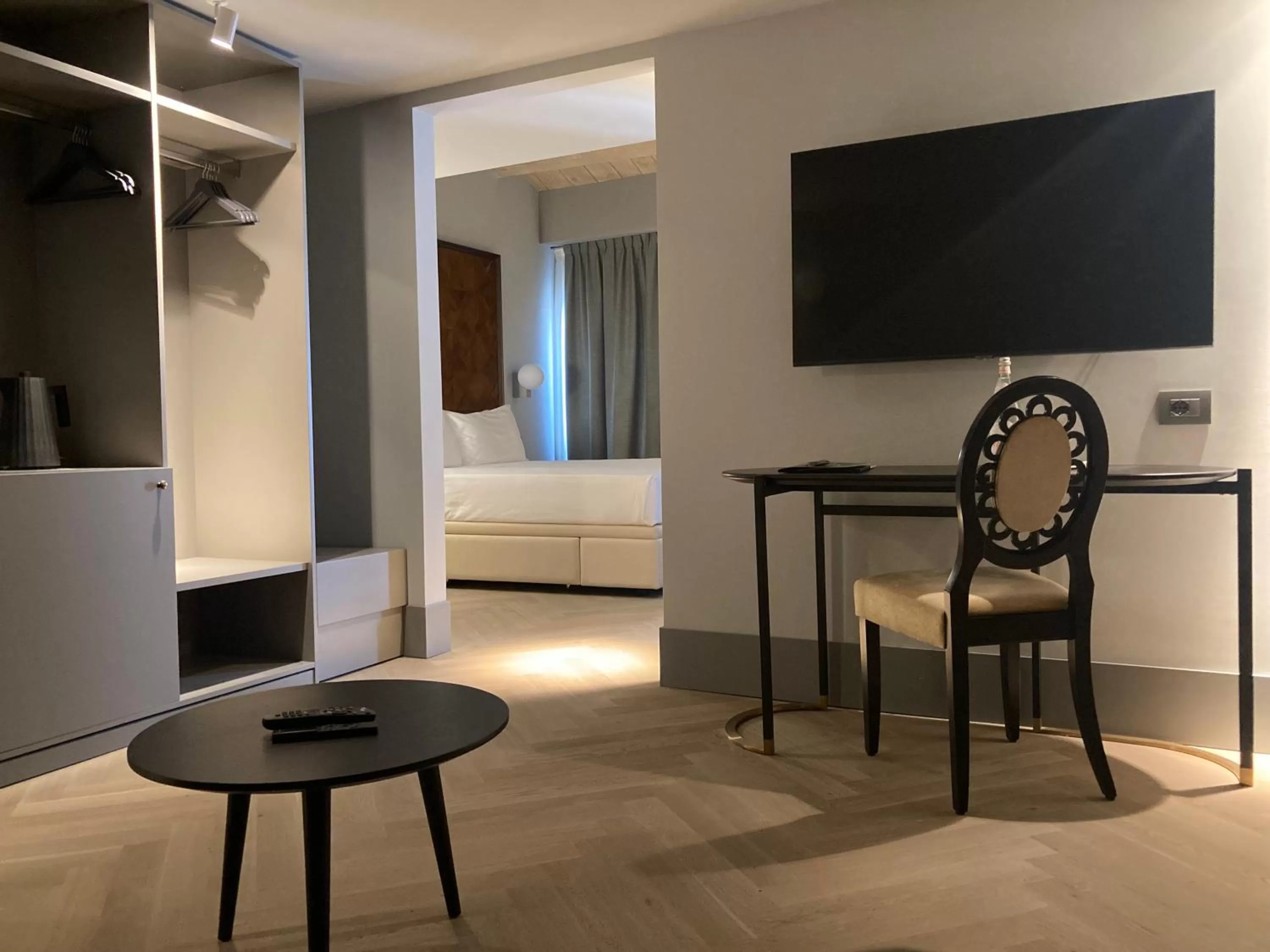 Superior Triple Room in Hotel Dei Dragomanni