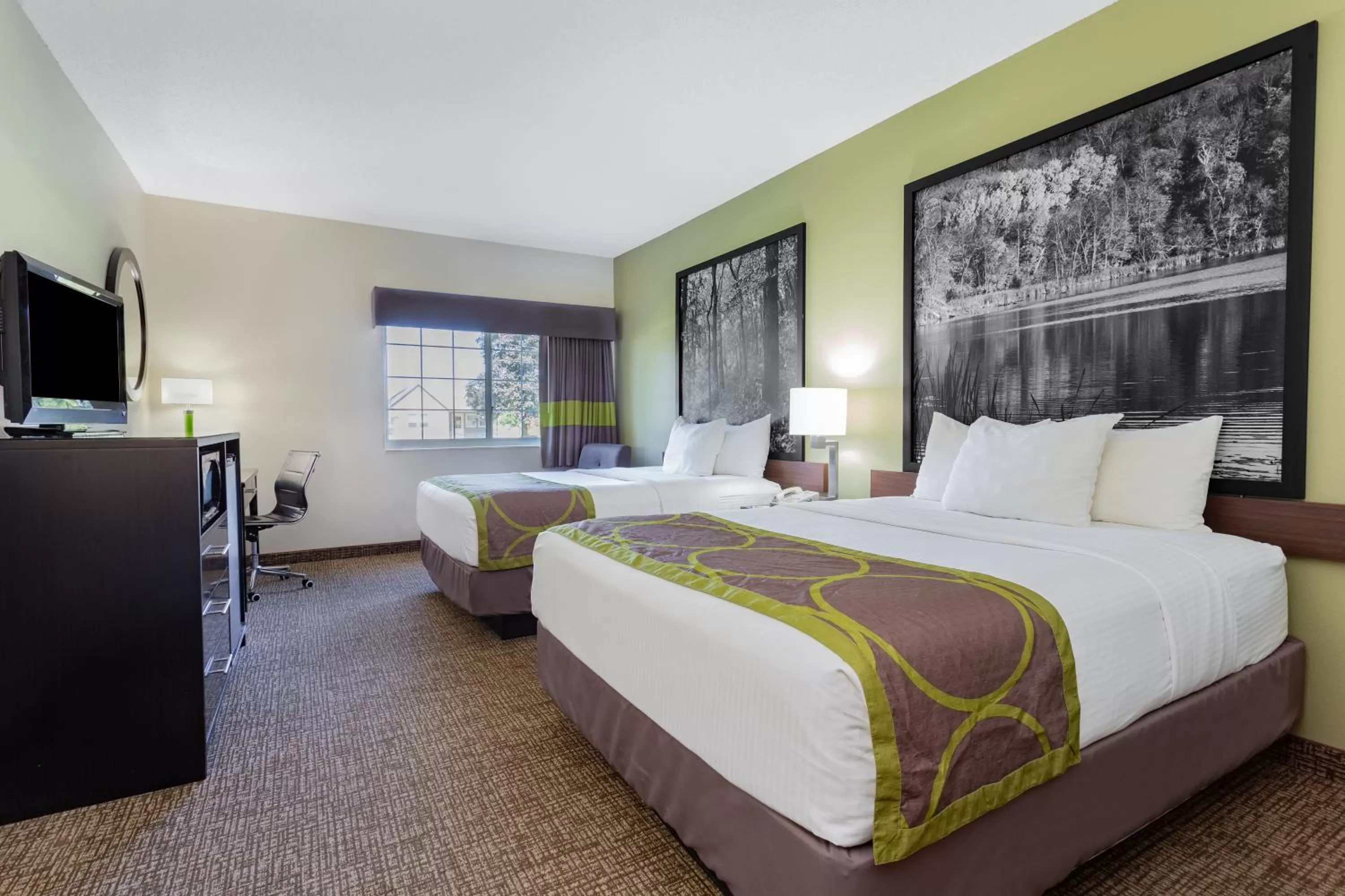 Queen Room with Two Queen Beds - Non-Smoking in Super 8 by Wyndham Emmetsburg