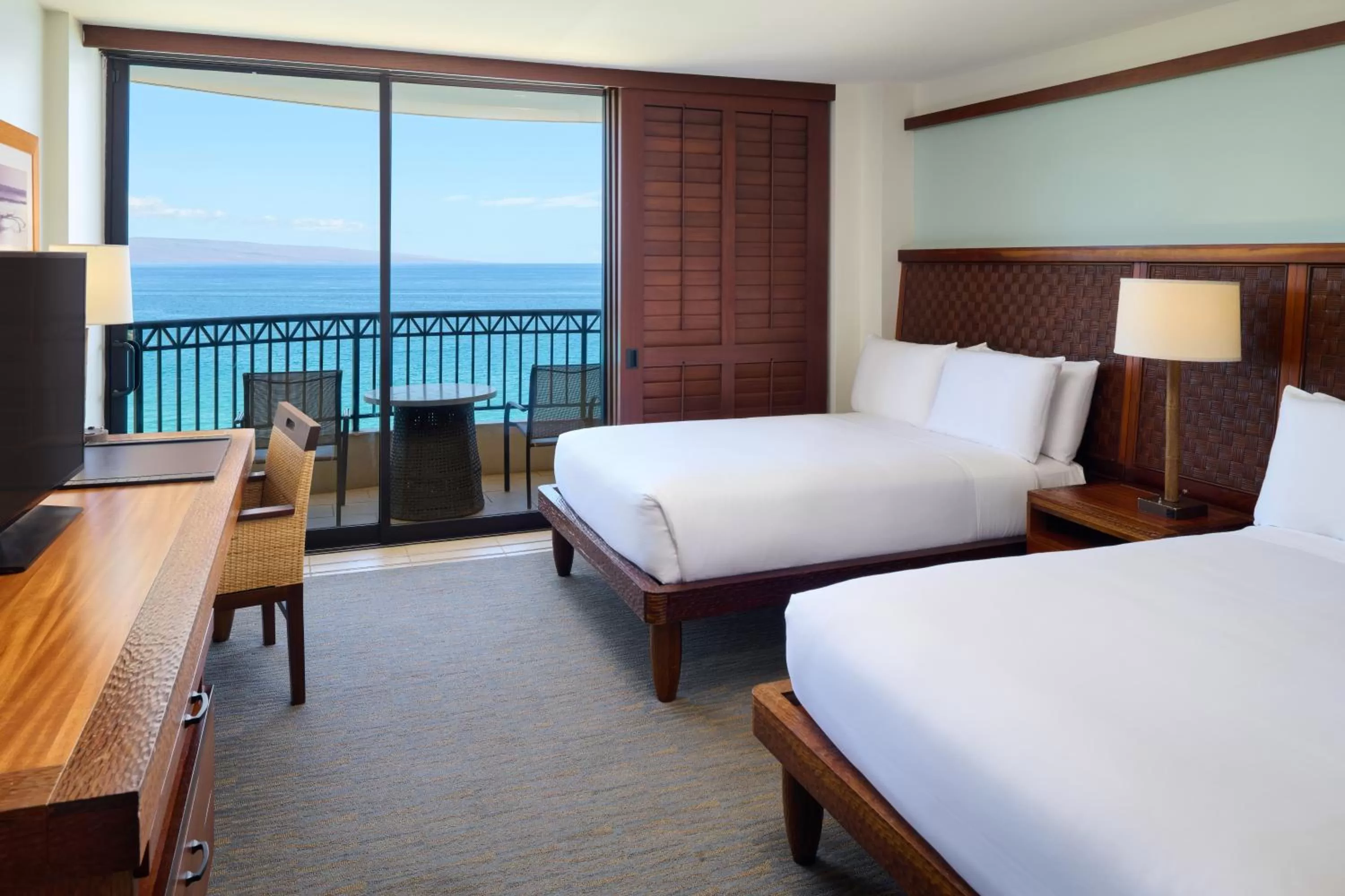 Tower Ocean Front 2 Bedroom Suite (Molokai) in Royal Lahaina Resort & Bungalows