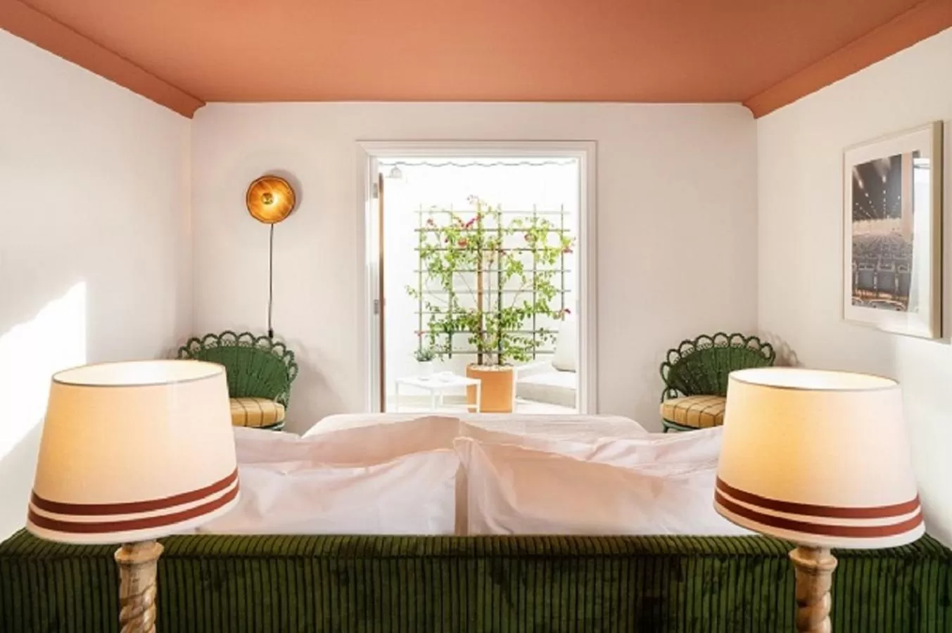 Queen Room with Balcony in Palihouse West Hollywood at Beverly Hills