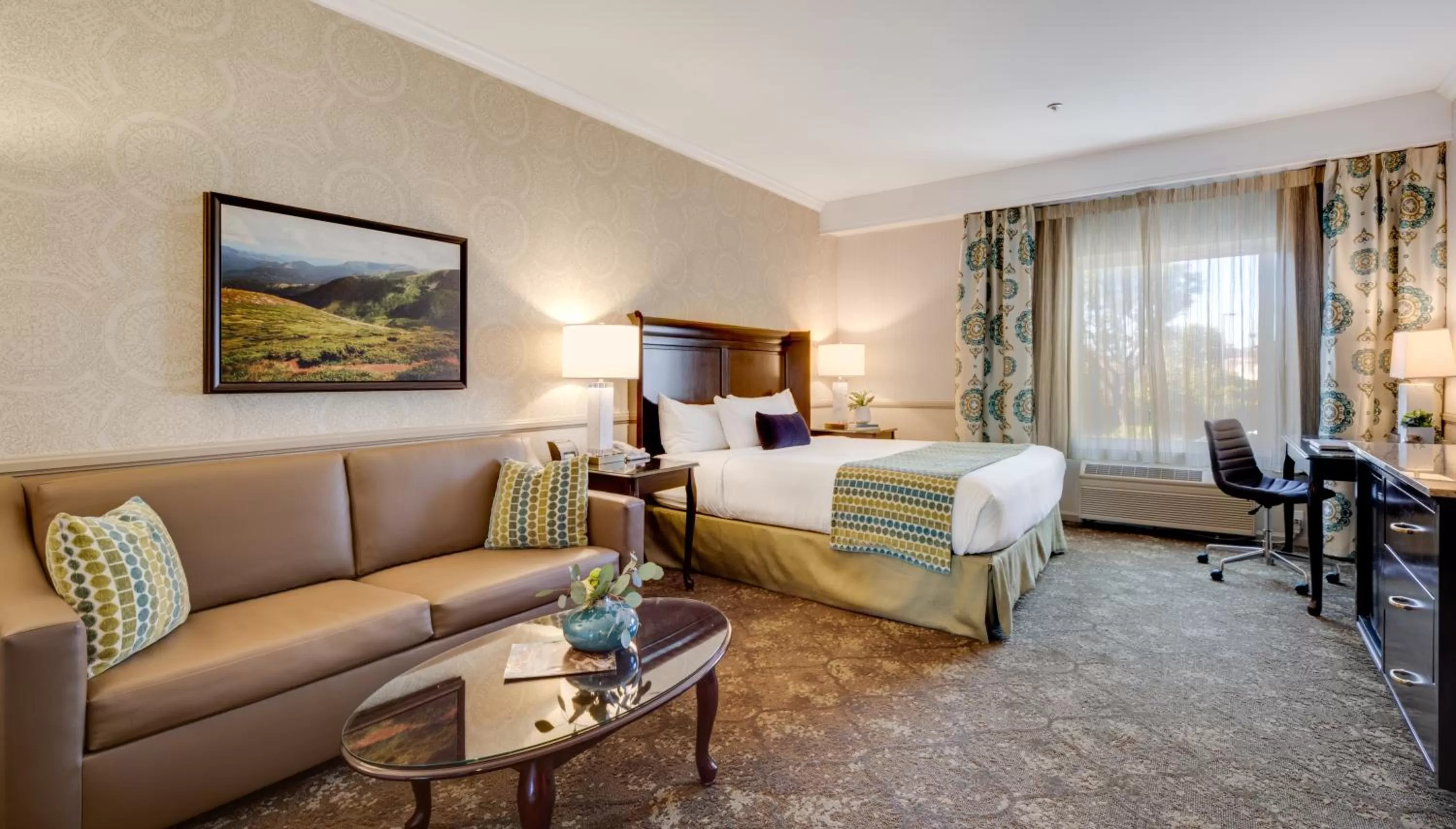 King Studio in Ayres Hotel Corona - Riverside