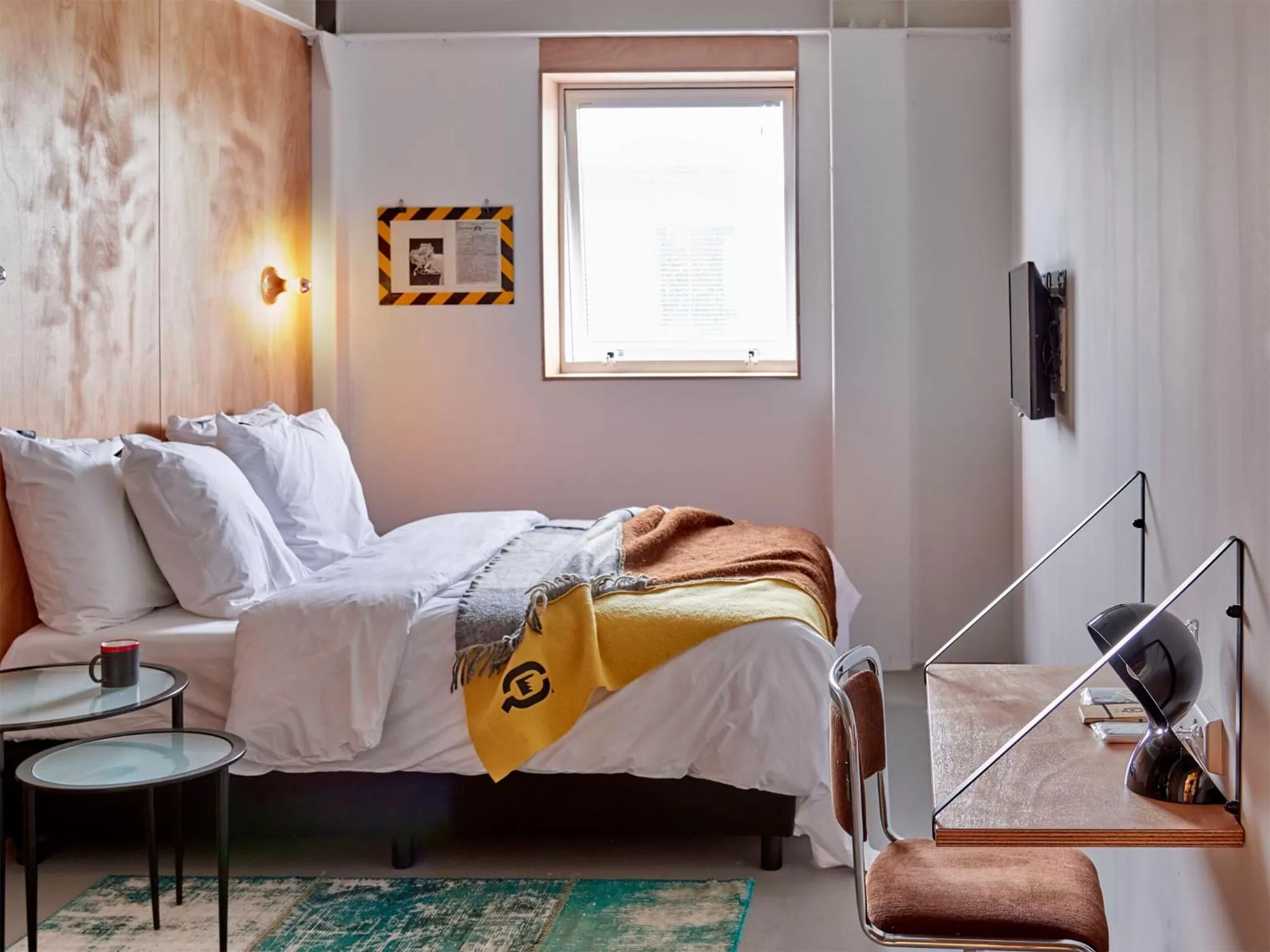 Double Room with Bath in Q-Factory Hotel