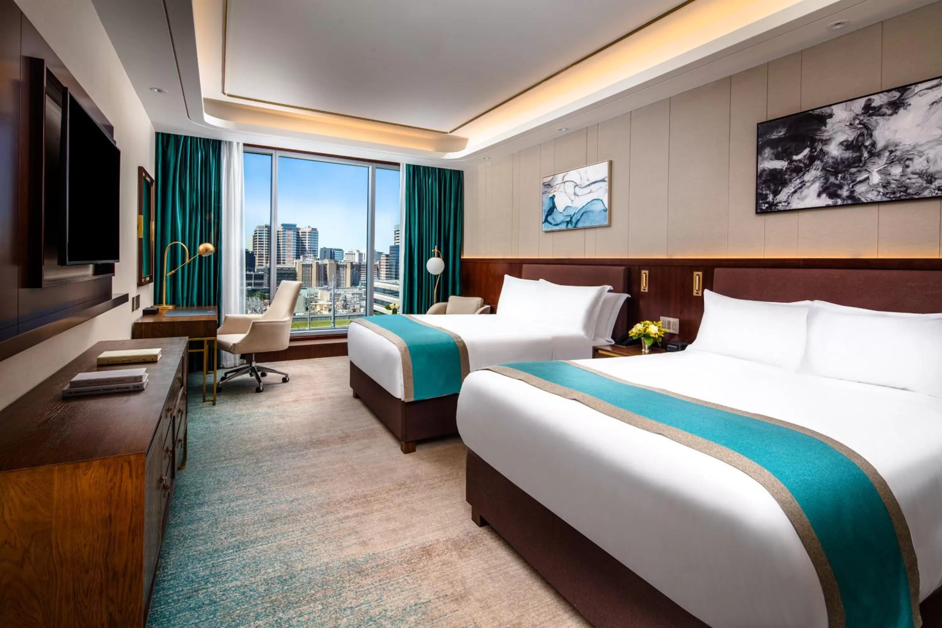 Premium Two Queen Studio in Blossom Hotel Houston, Curio Collection by Hilton