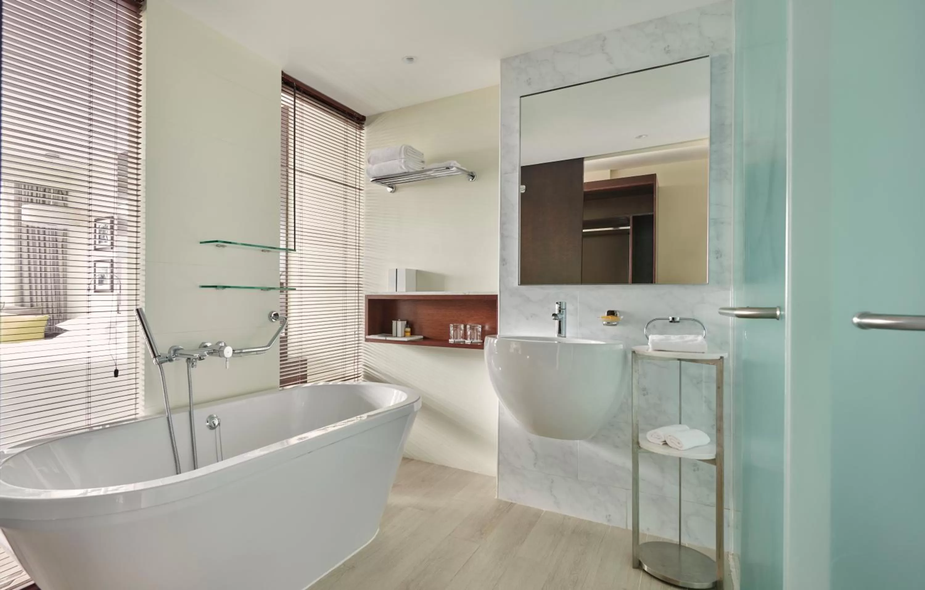 King Room - Club Access in Hyatt Regency Dar es Salaam, The Kilimanjaro