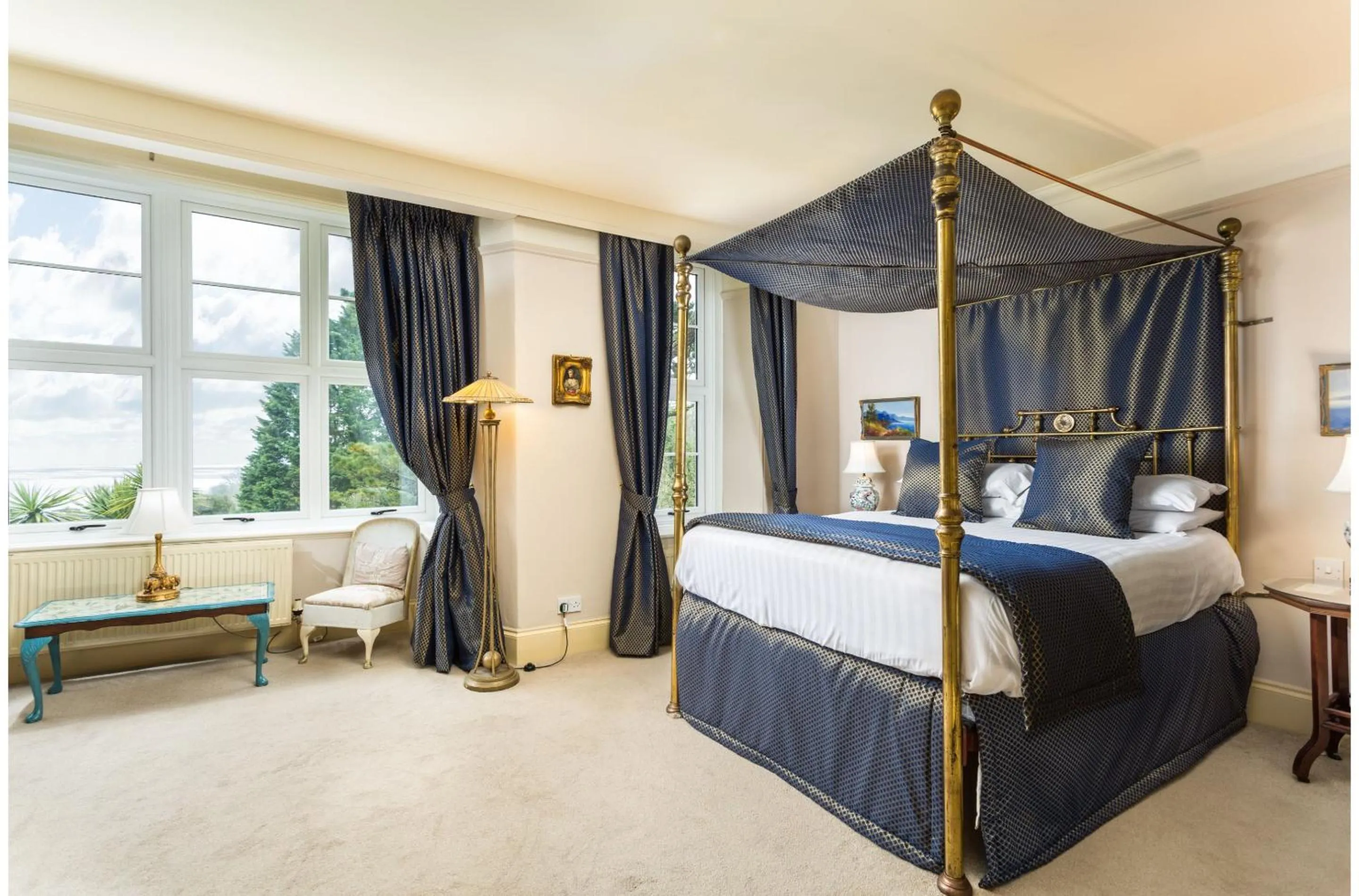 Standard Double Suite in Orestone Manor