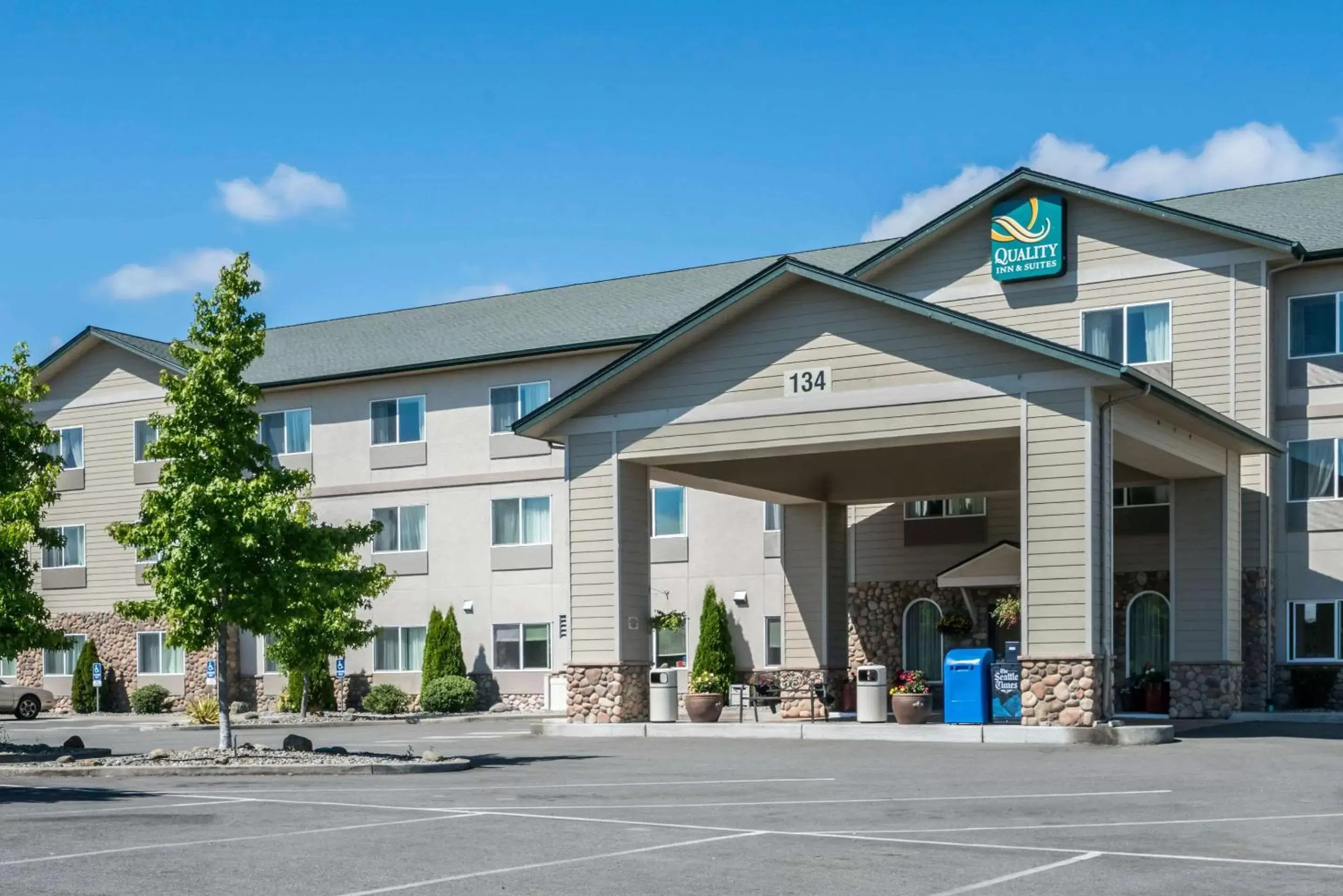 Quality Inn & Suites Sequim at Olympic National Park Quality Inn & Suites Sequim at Olympic National Park