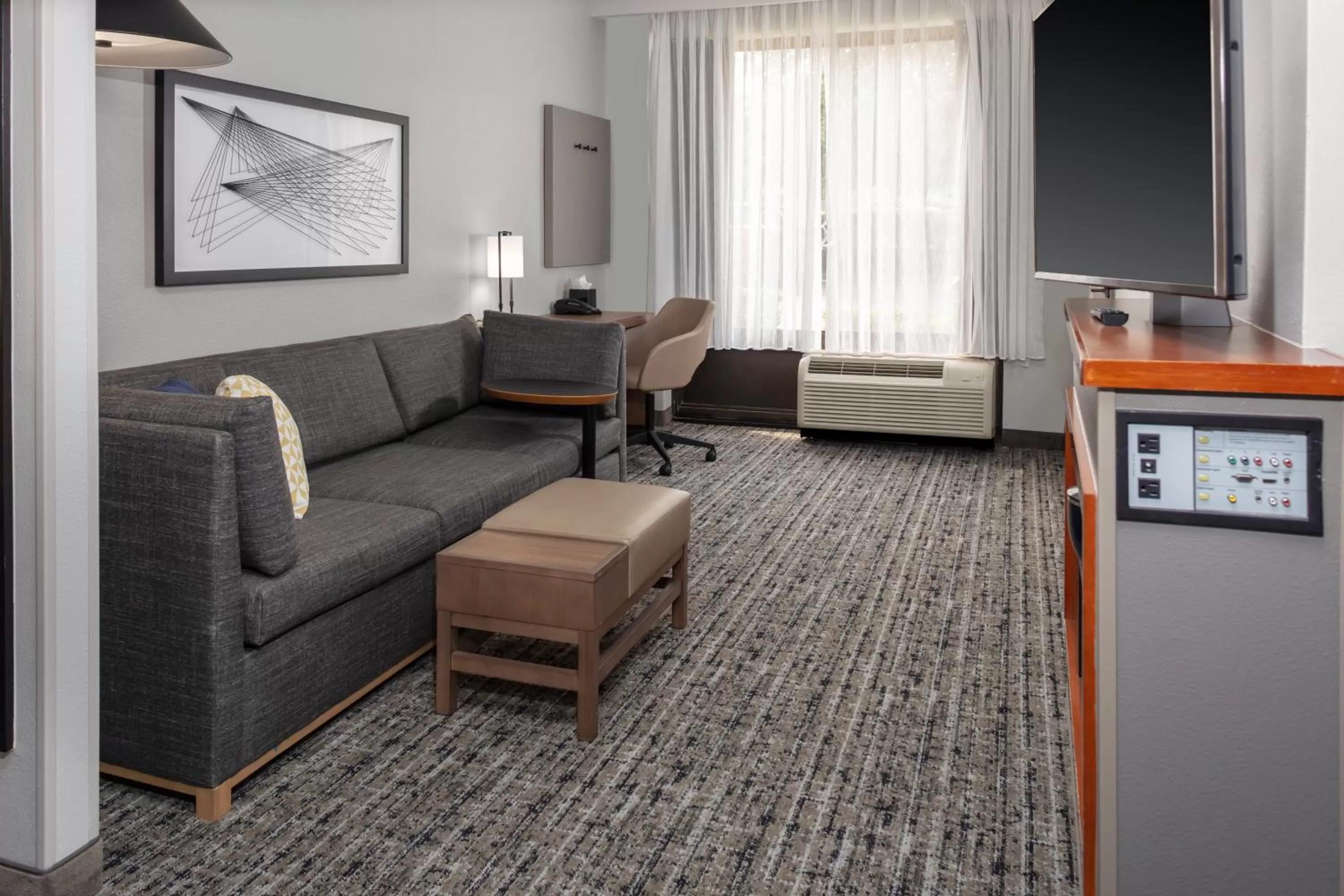 King Room with Sofa Bed and Roll-In Shower - Disability Access in Hyatt Place-Dallas/Arlington