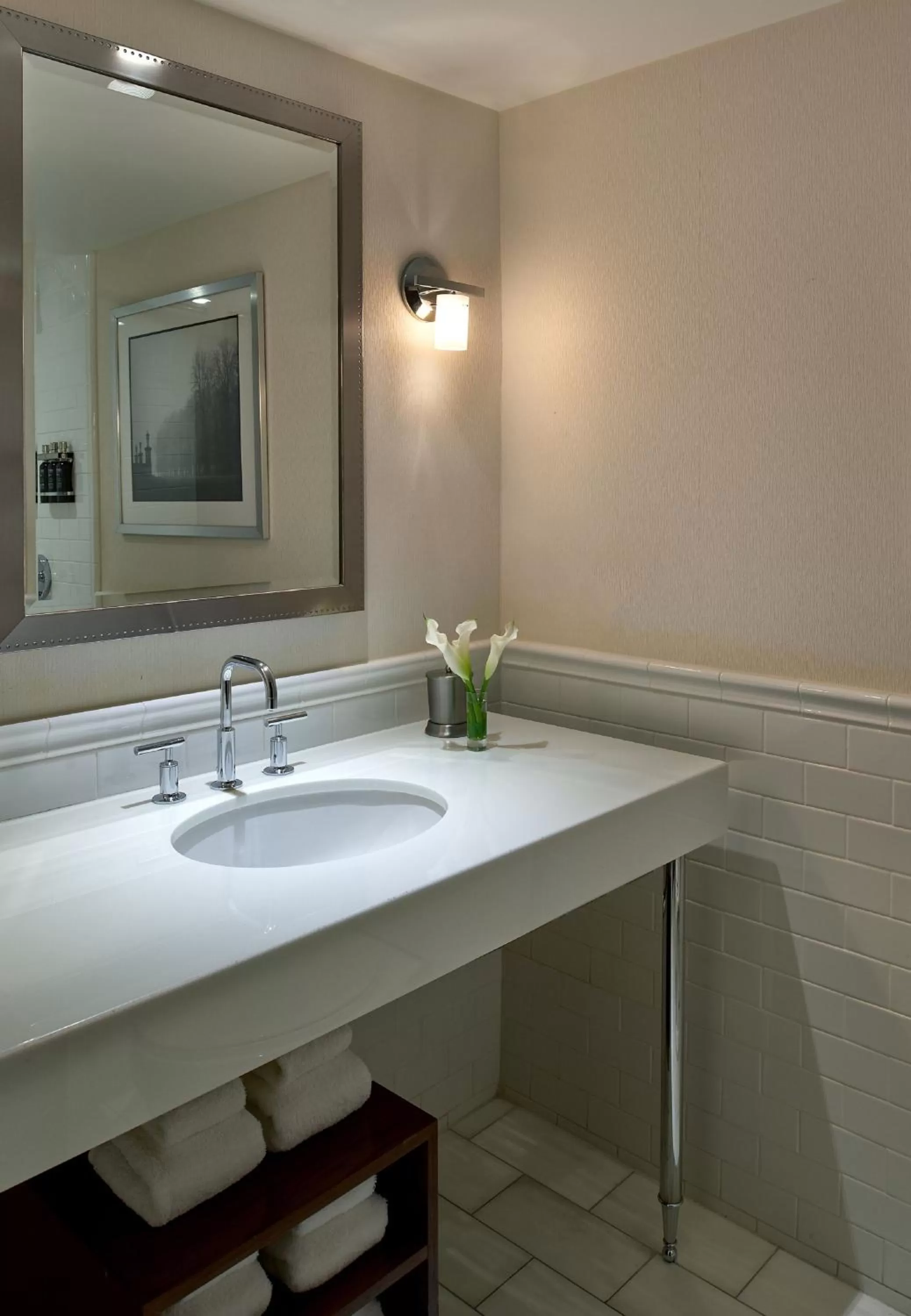 One Bedroom Skyline View Suite, King Bed in Revere Hotel Boston Common