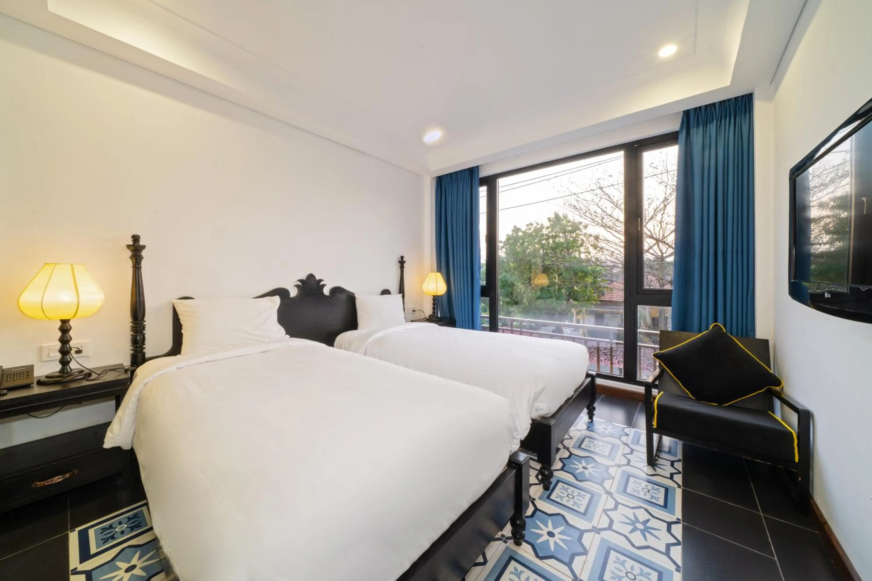Superior Twin Room in Thanh Binh Central Hotel