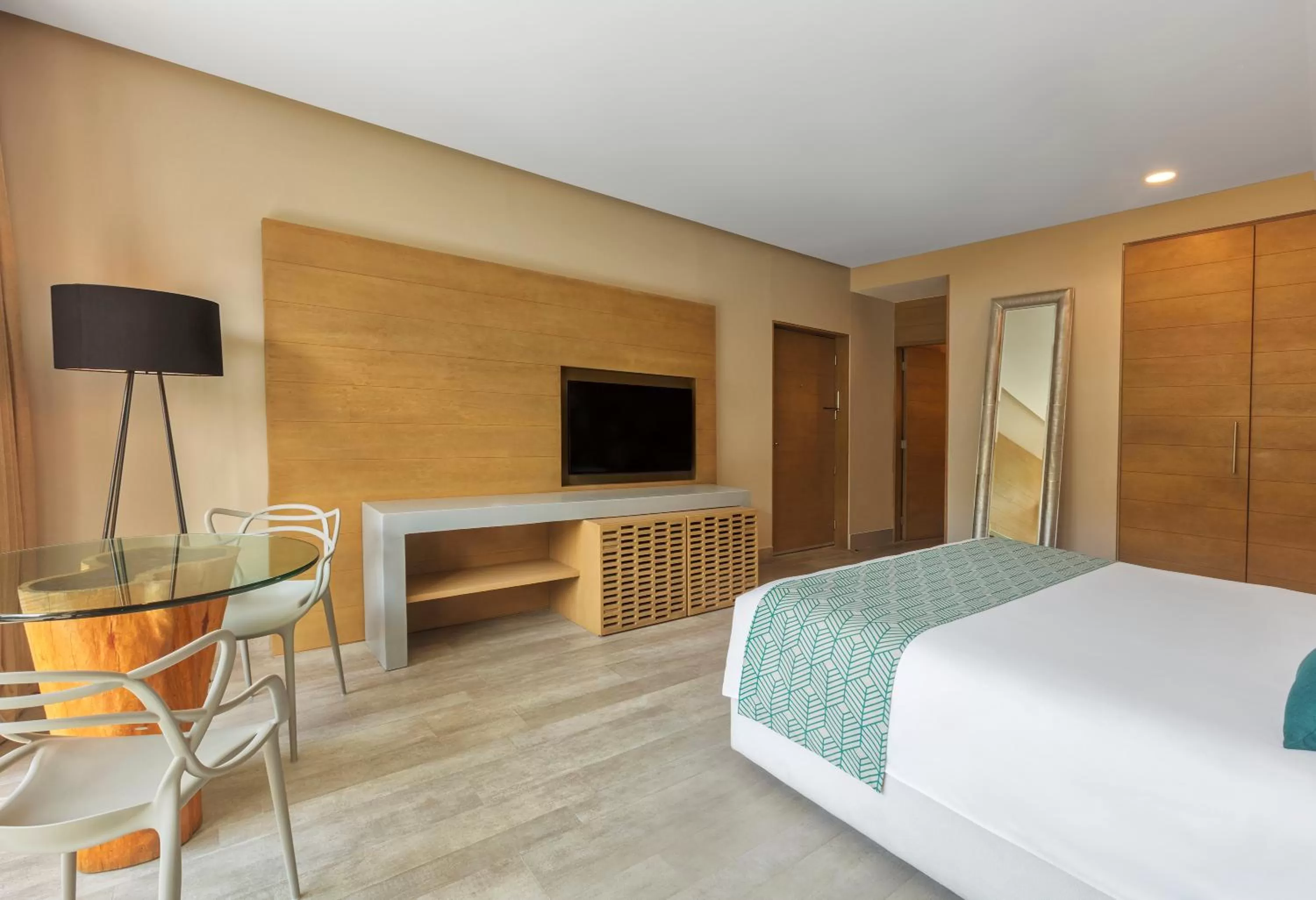 Superior King Room in The Yucatan Playa Del Carmen, Tapestry Collection By Hilton